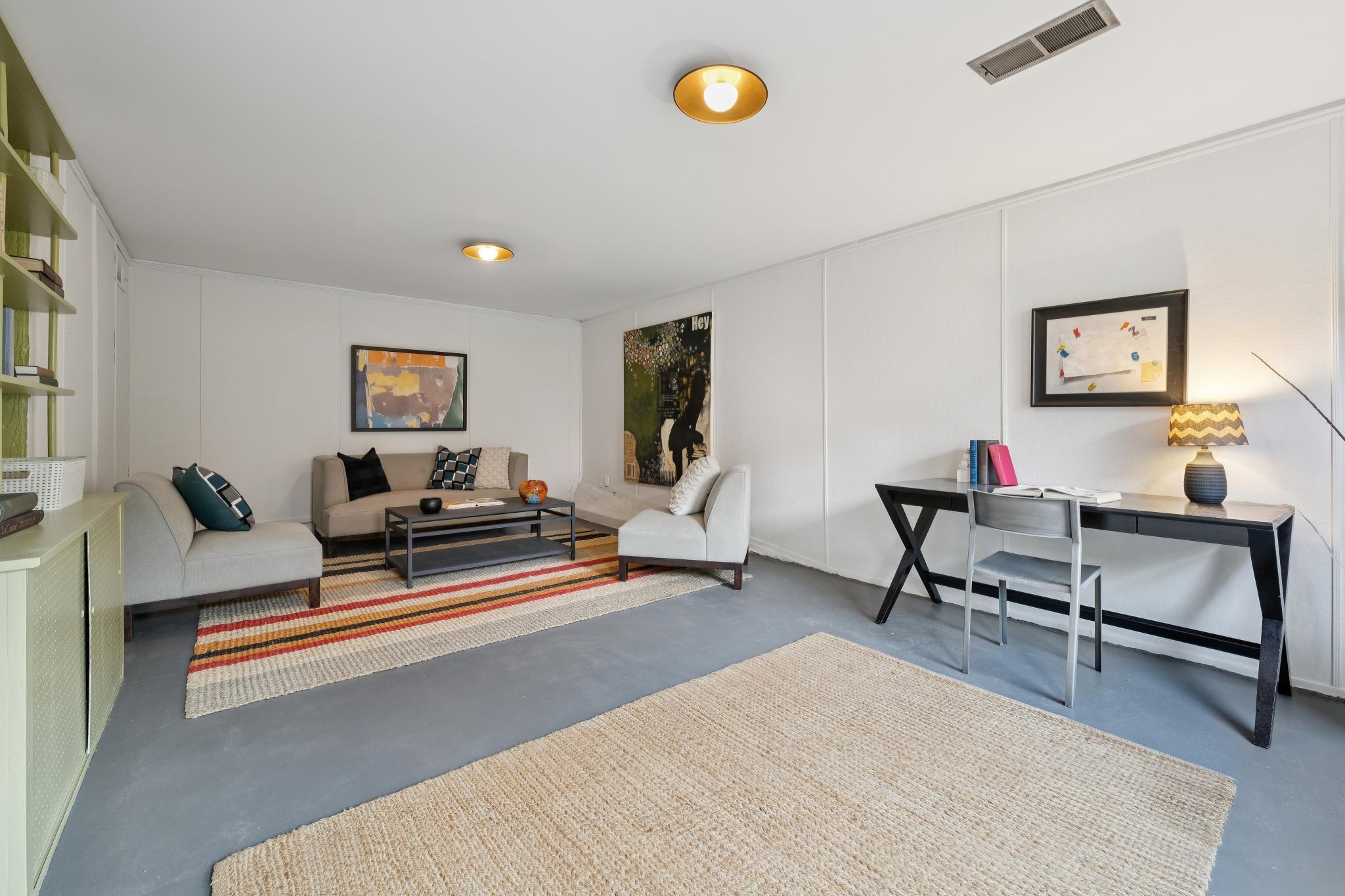 1563 Thousand Oaks Blvd