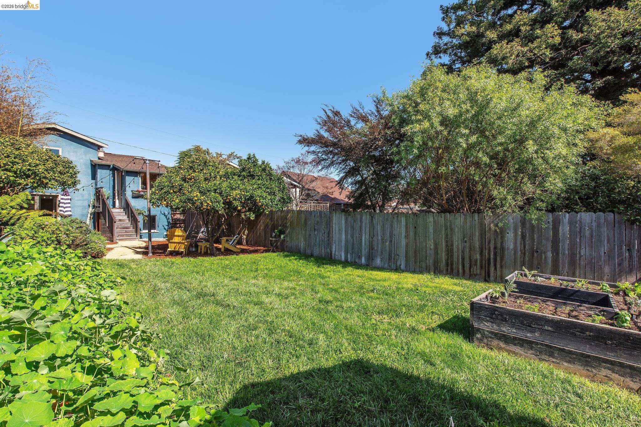 6004 Orchard Ave