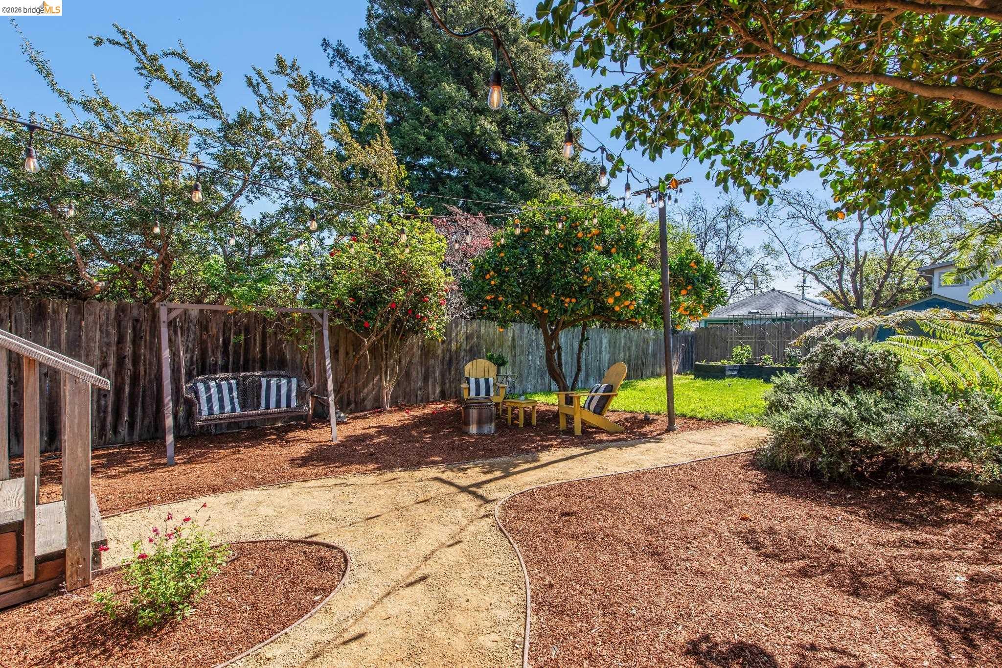 6004 Orchard Ave