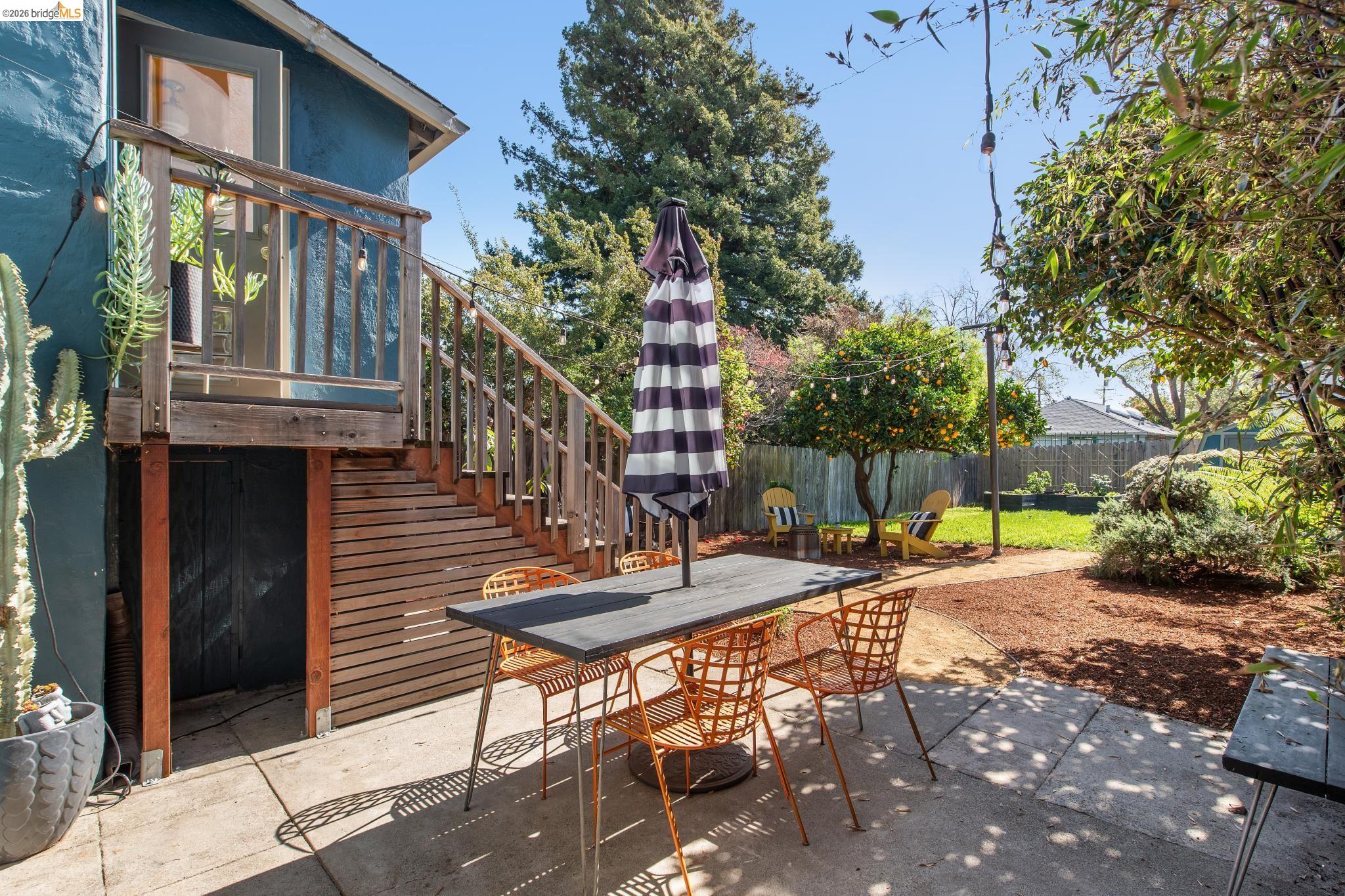 6004 Orchard Ave