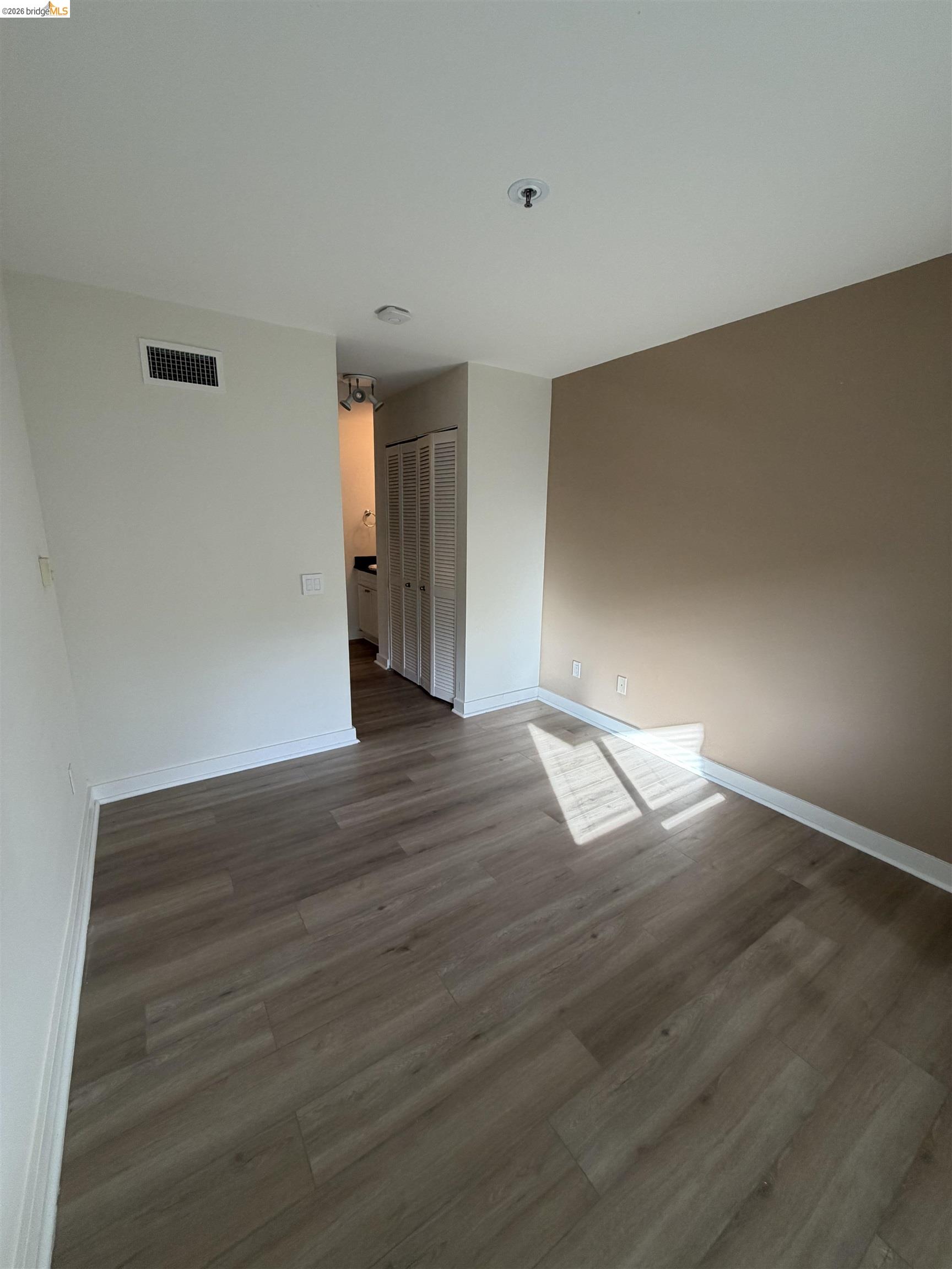 6400 Christie Ave # 4124