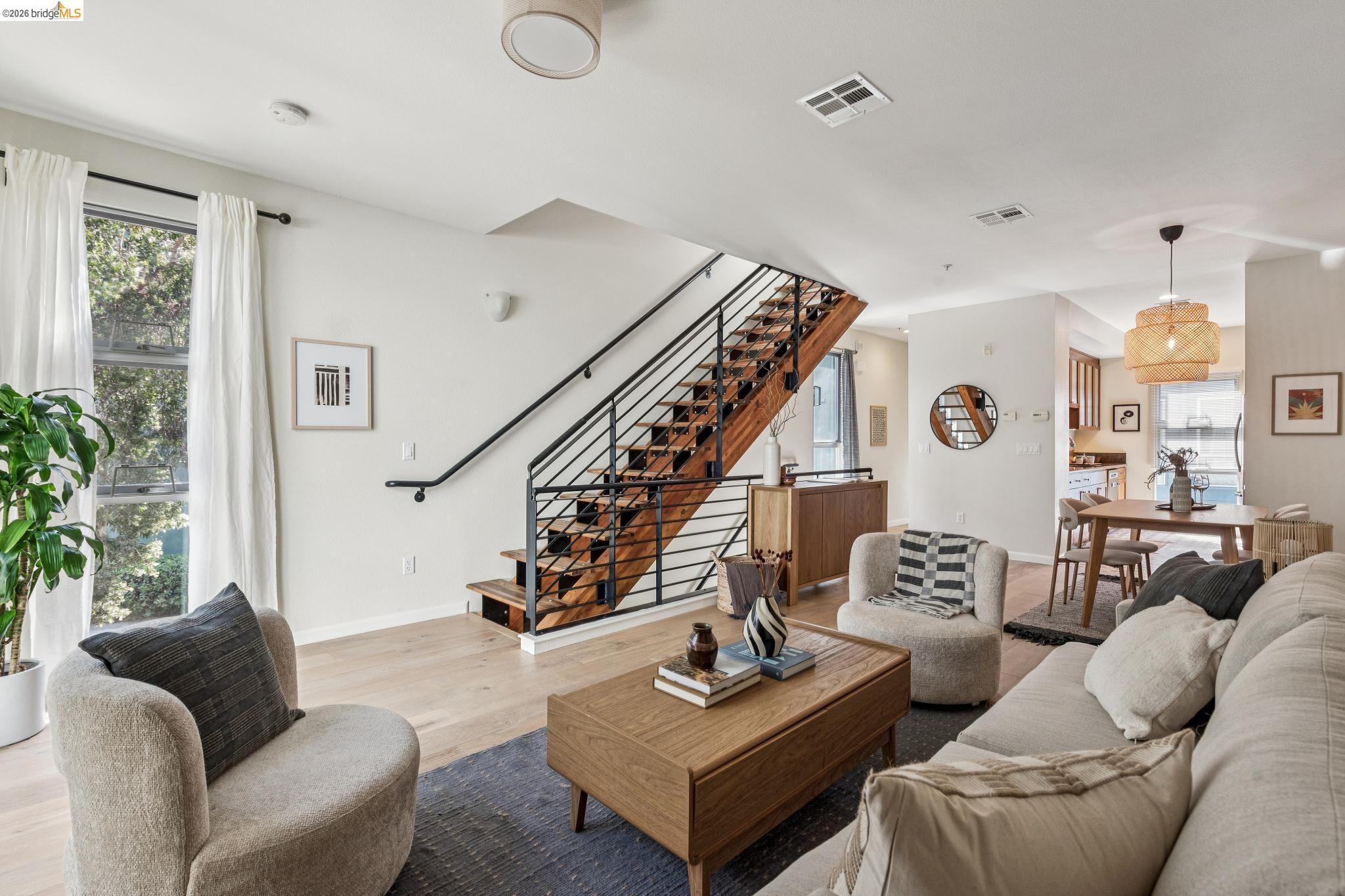 61 Glashaus Loop