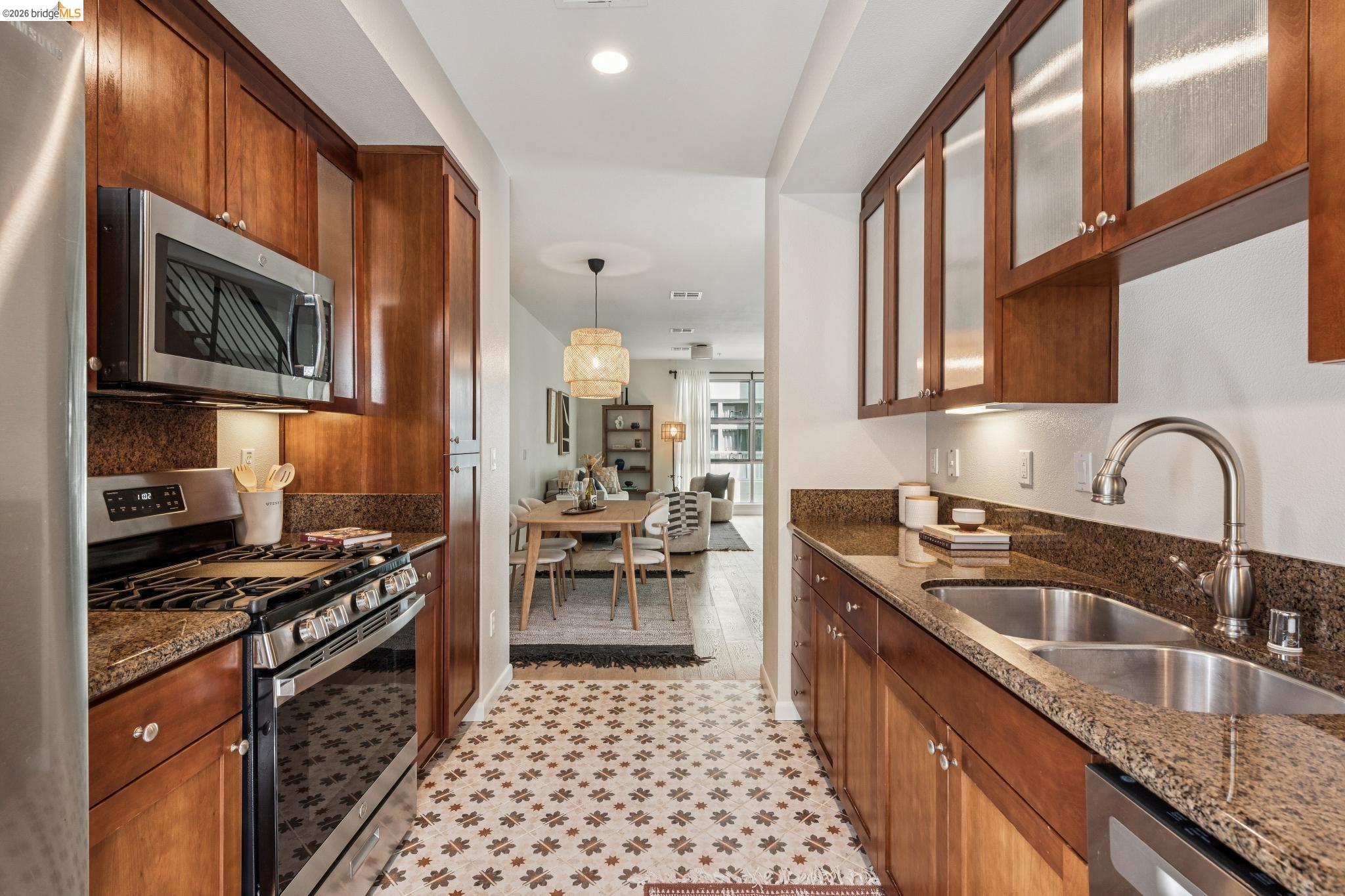 61 Glashaus Loop