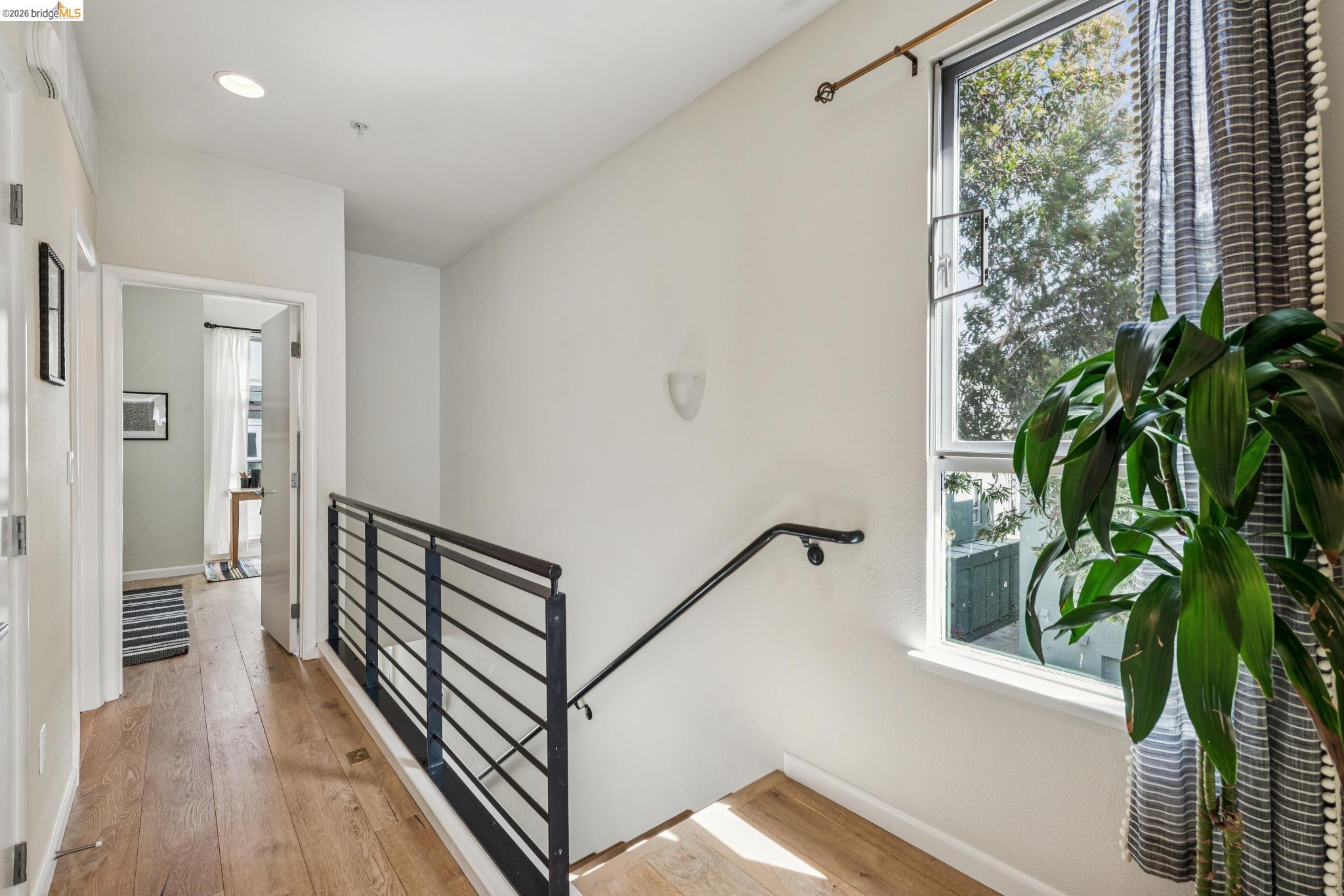 61 Glashaus Loop