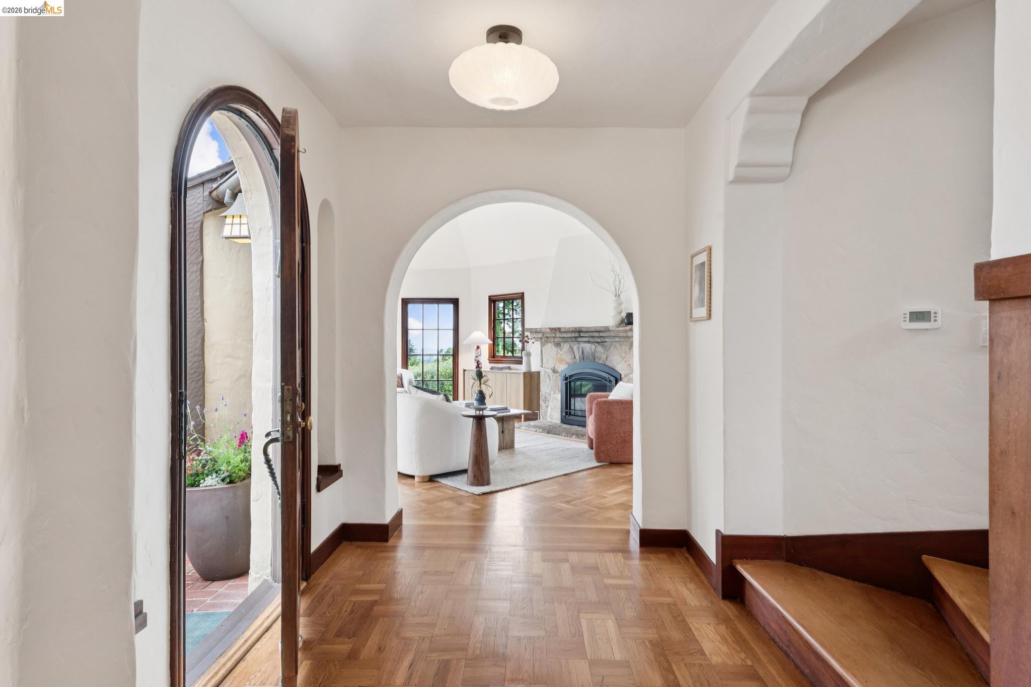 131 Montrose Rd