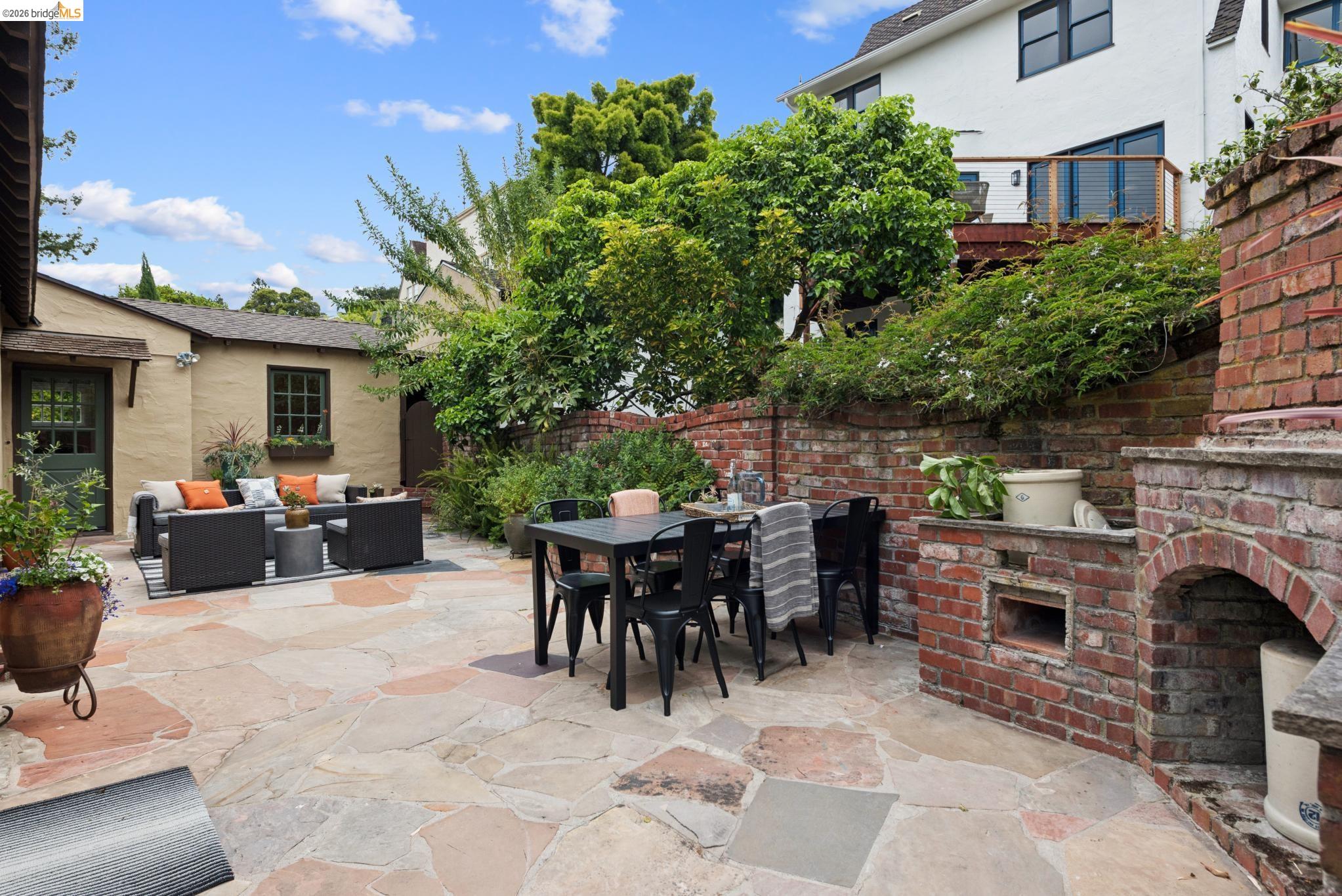 131 Montrose Rd