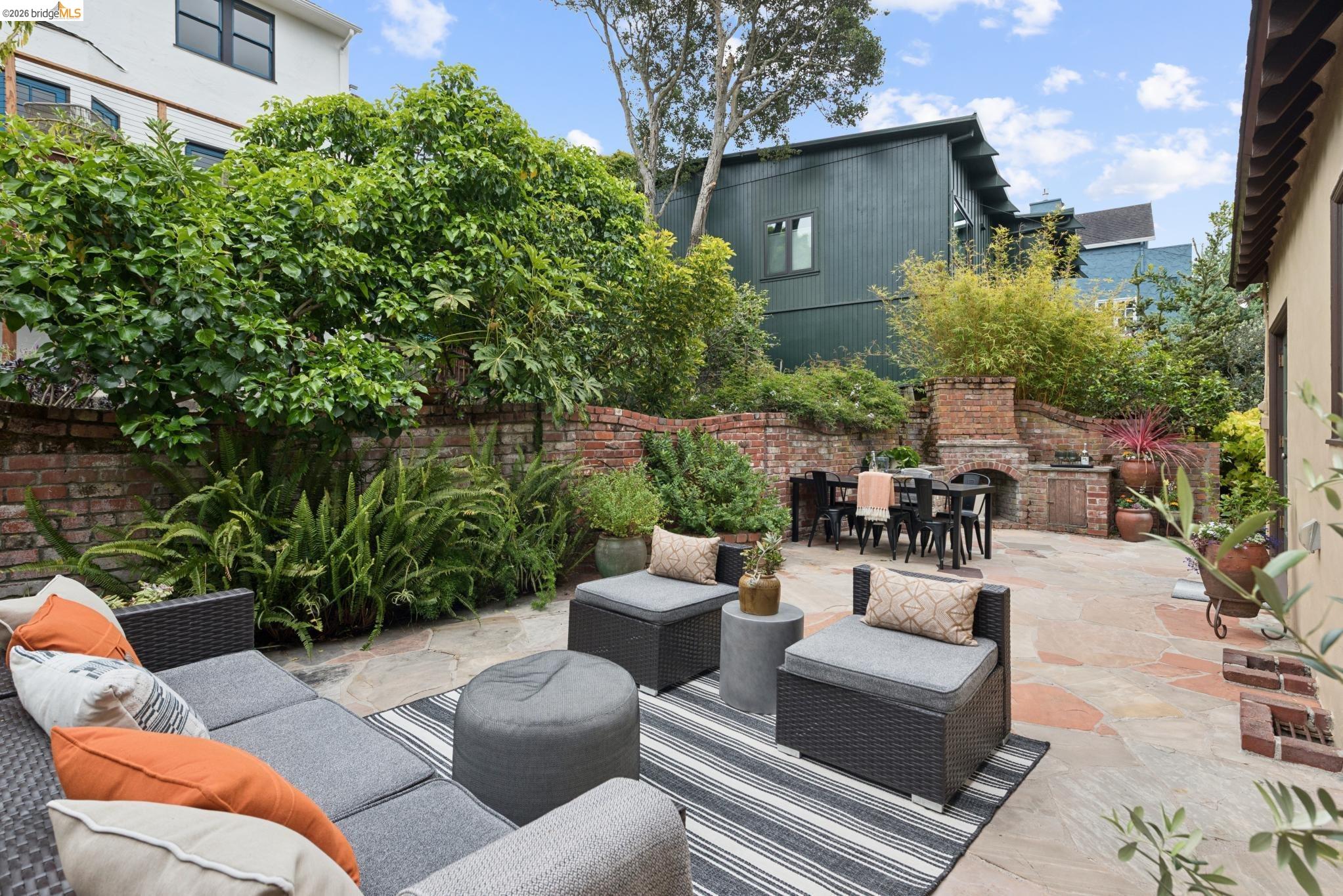131 Montrose Rd