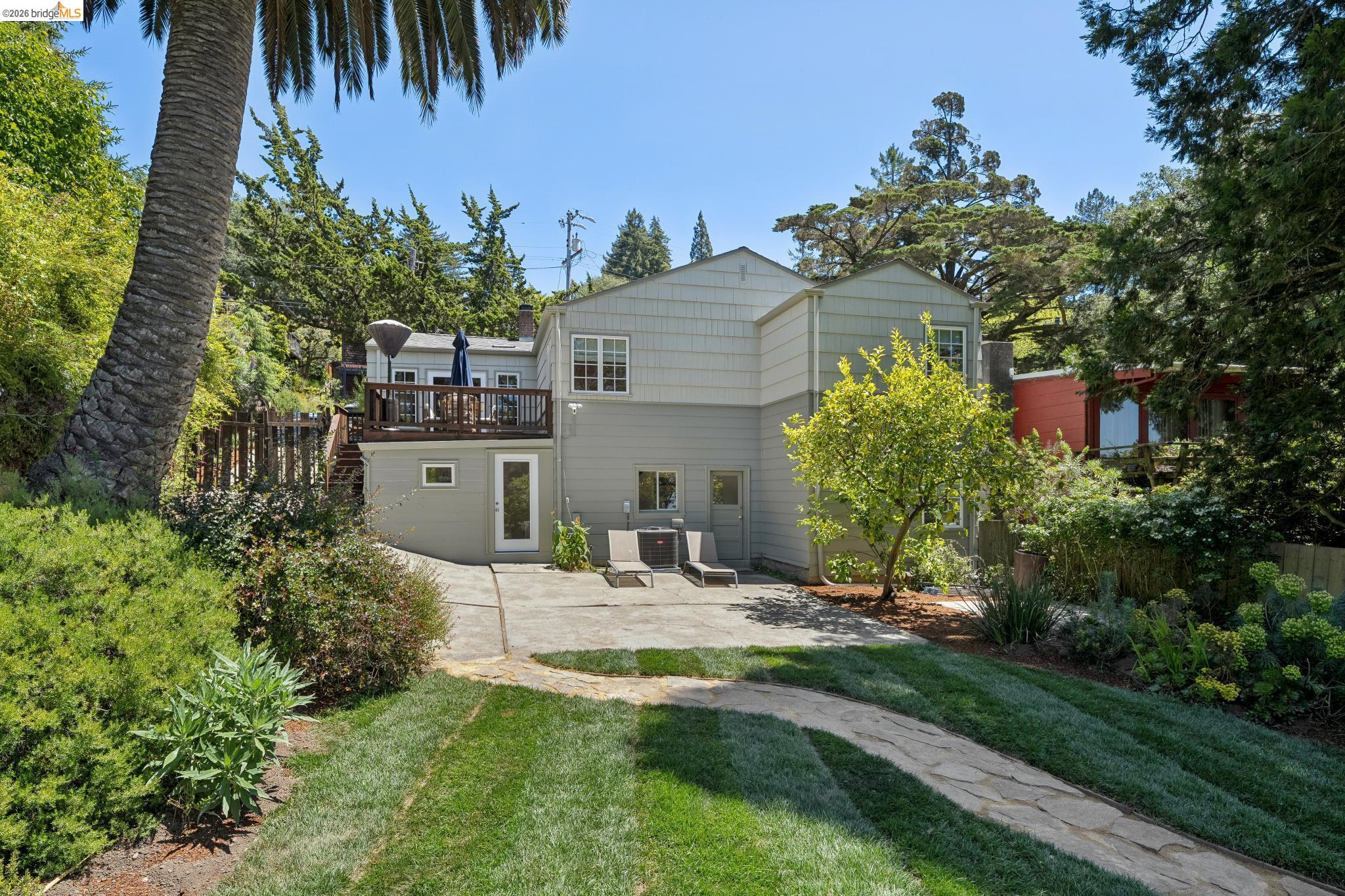 200 Fairlawn Dr