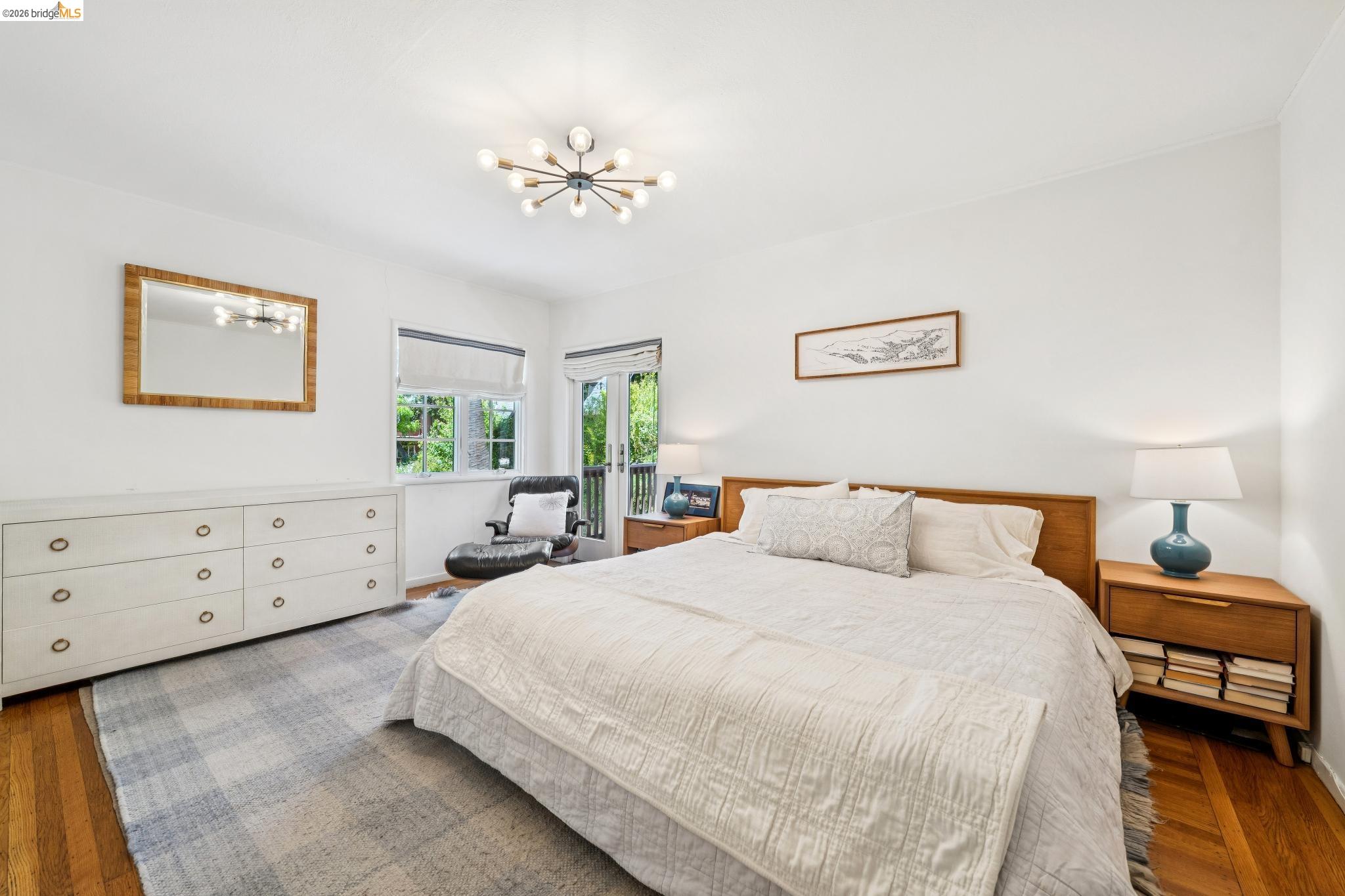 200 Fairlawn Dr