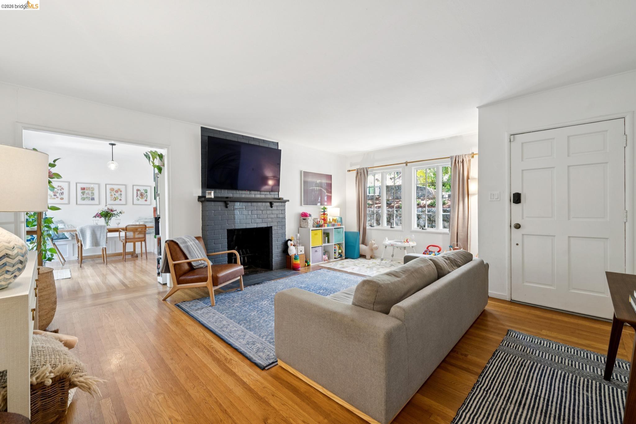 200 Fairlawn Dr