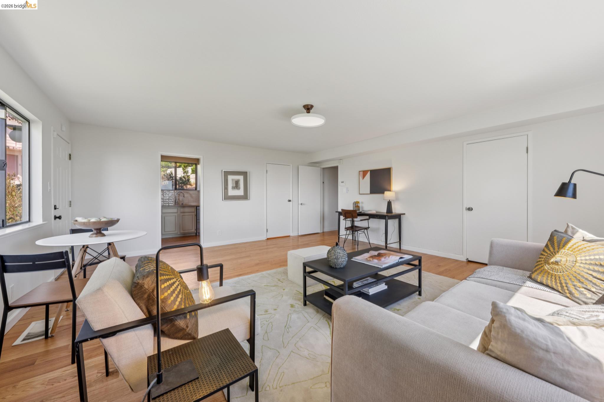 955 Galvin Dr