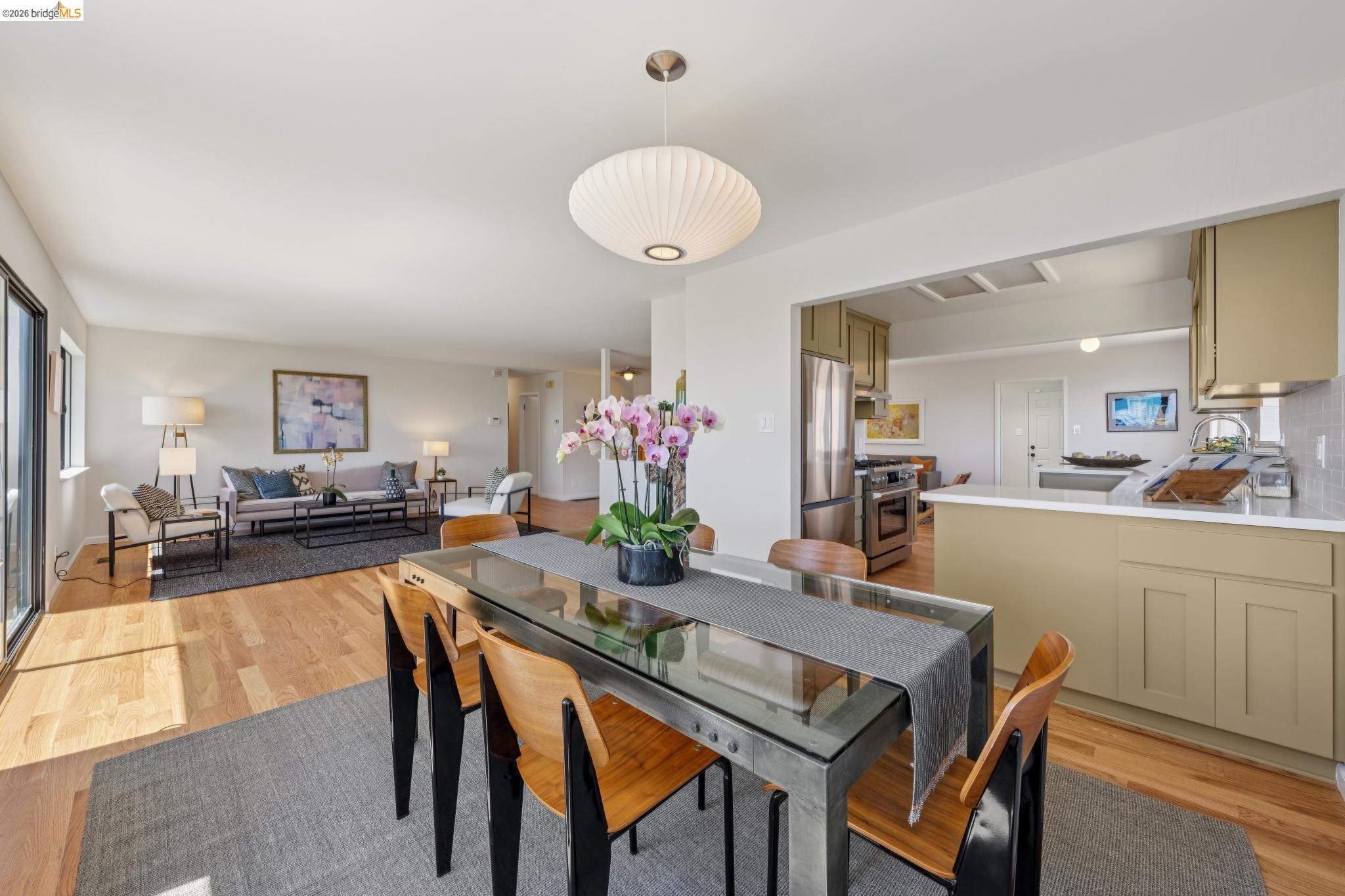955 Galvin Dr