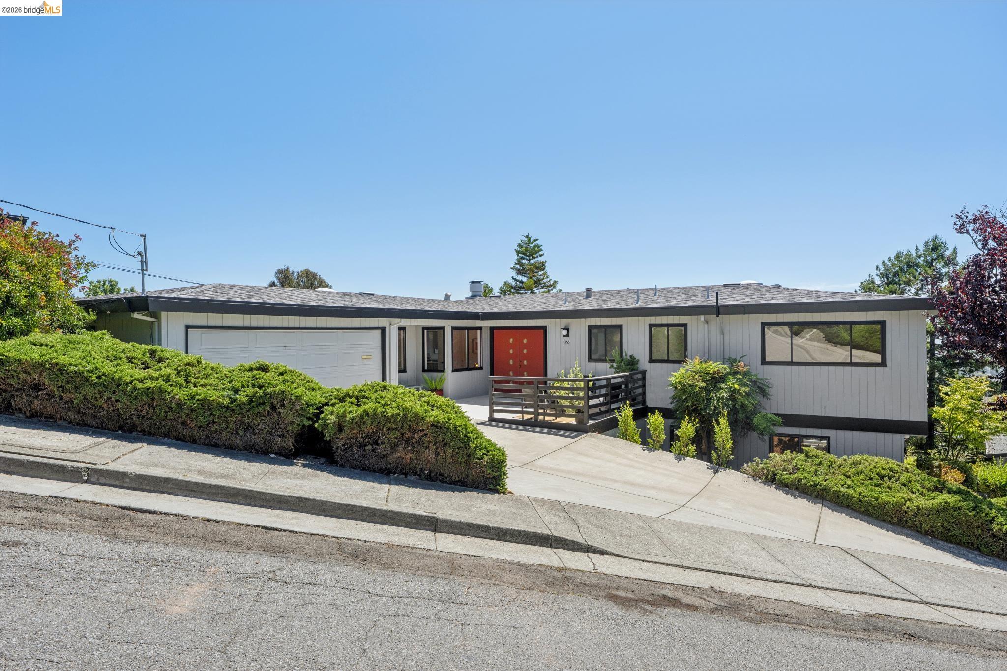 955 Galvin Dr