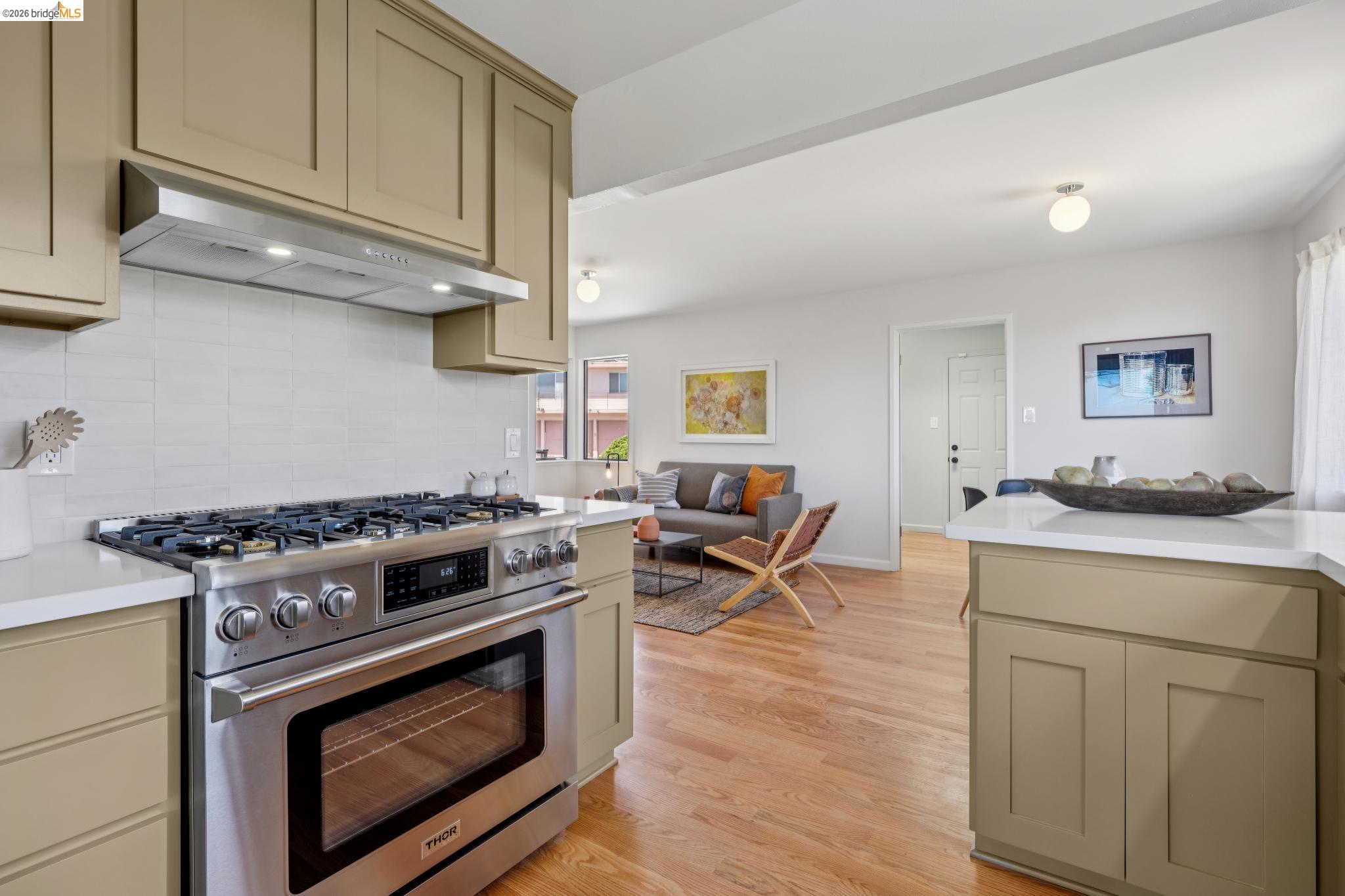 955 Galvin Dr