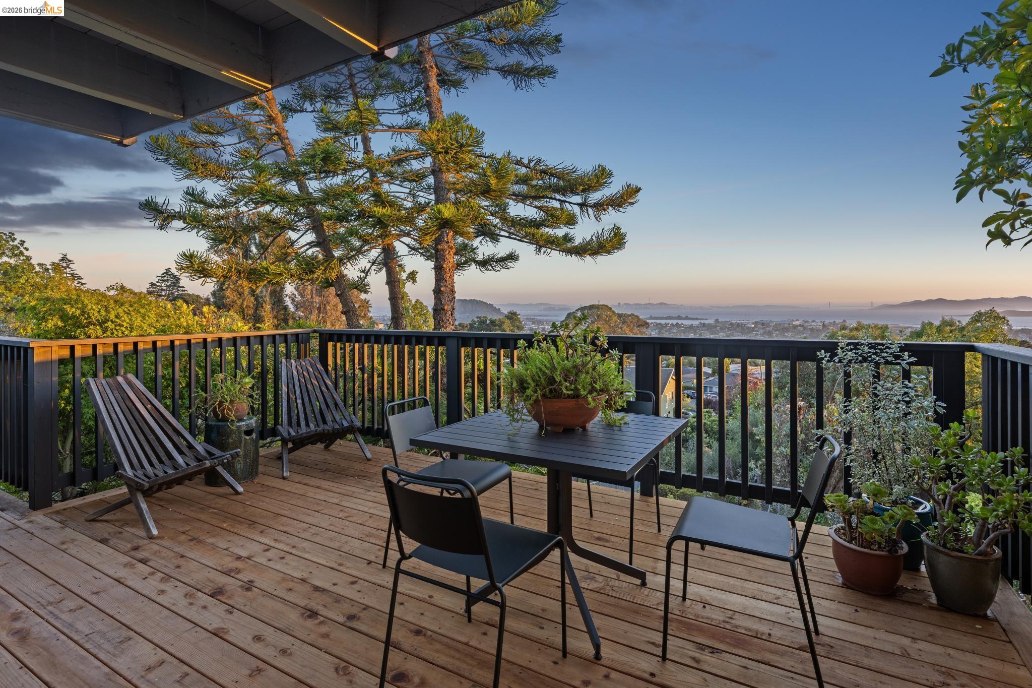 955 Galvin Dr