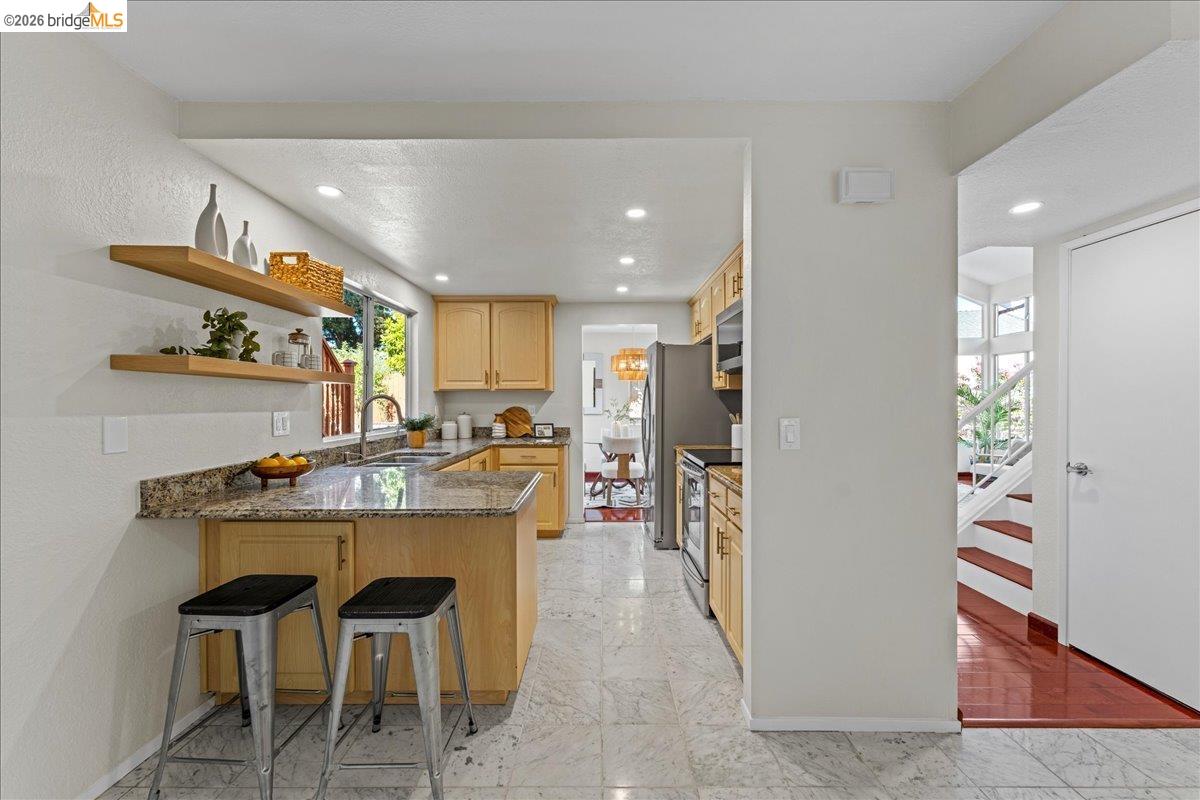 858 Coral Ridge Circle