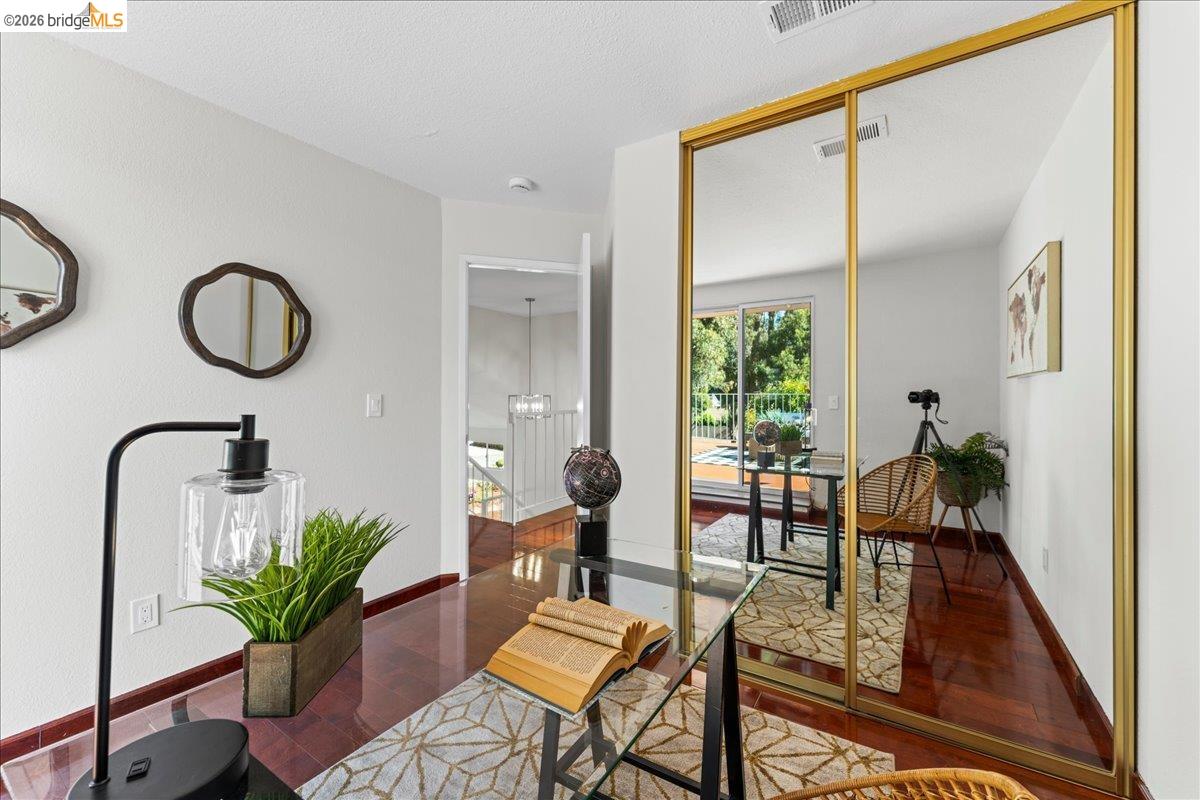 858 Coral Ridge Circle