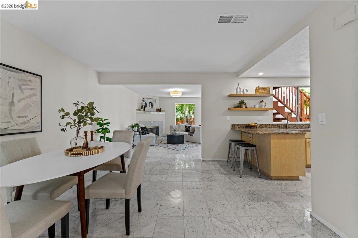 858 Coral Ridge Circle