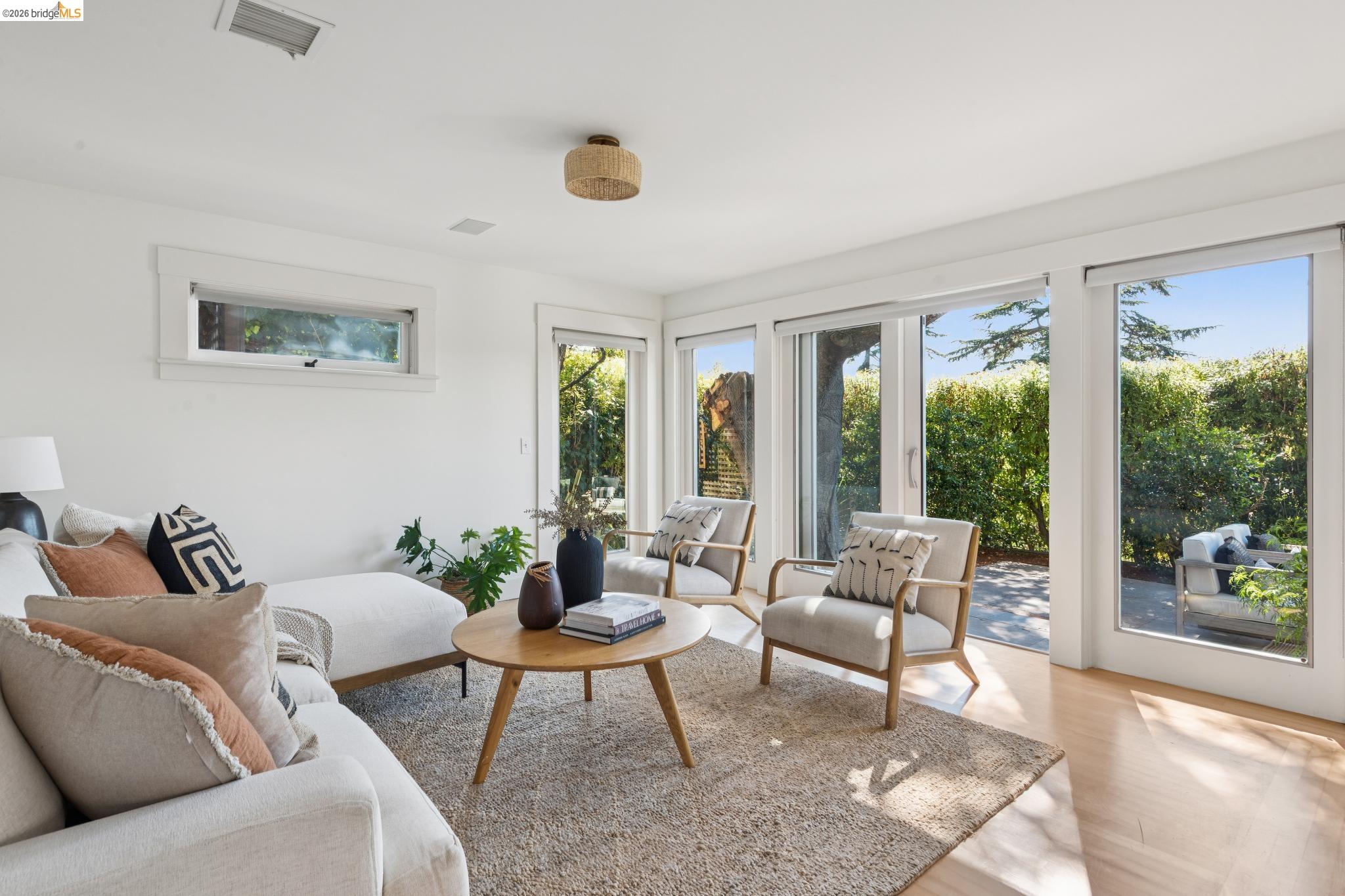 822 Mendocino Ave