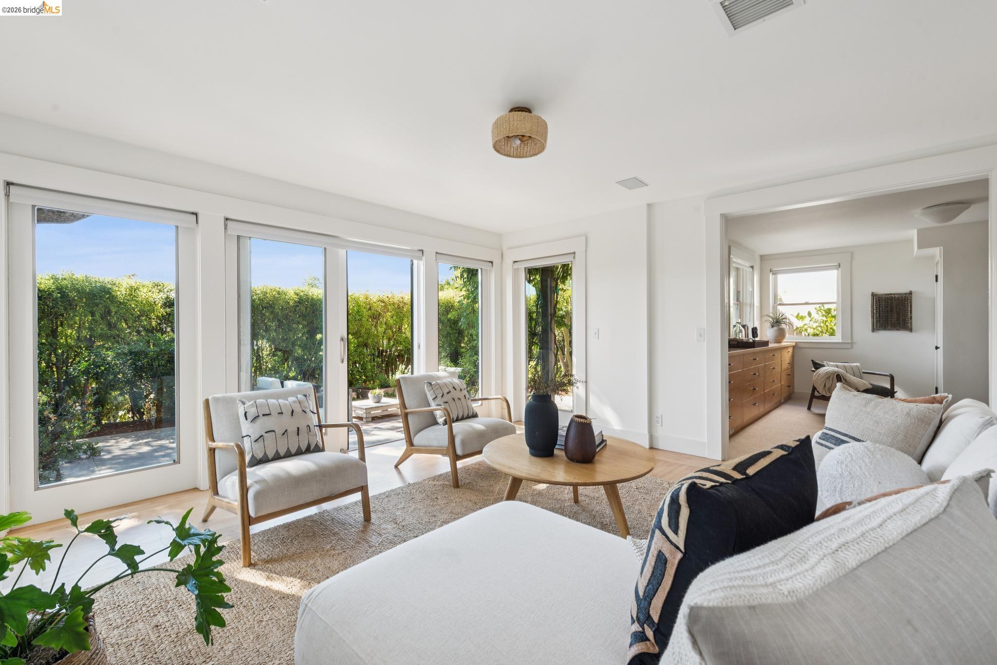 822 Mendocino Ave