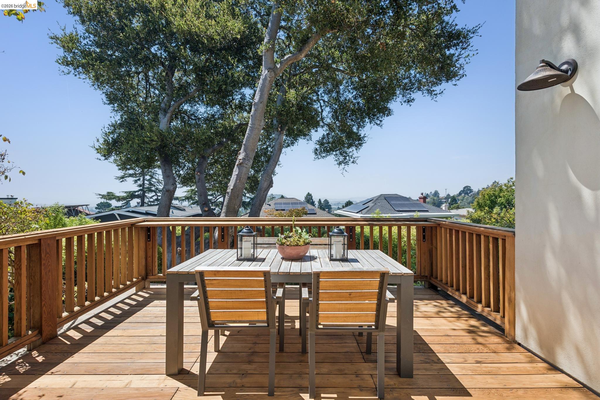 822 Mendocino Ave