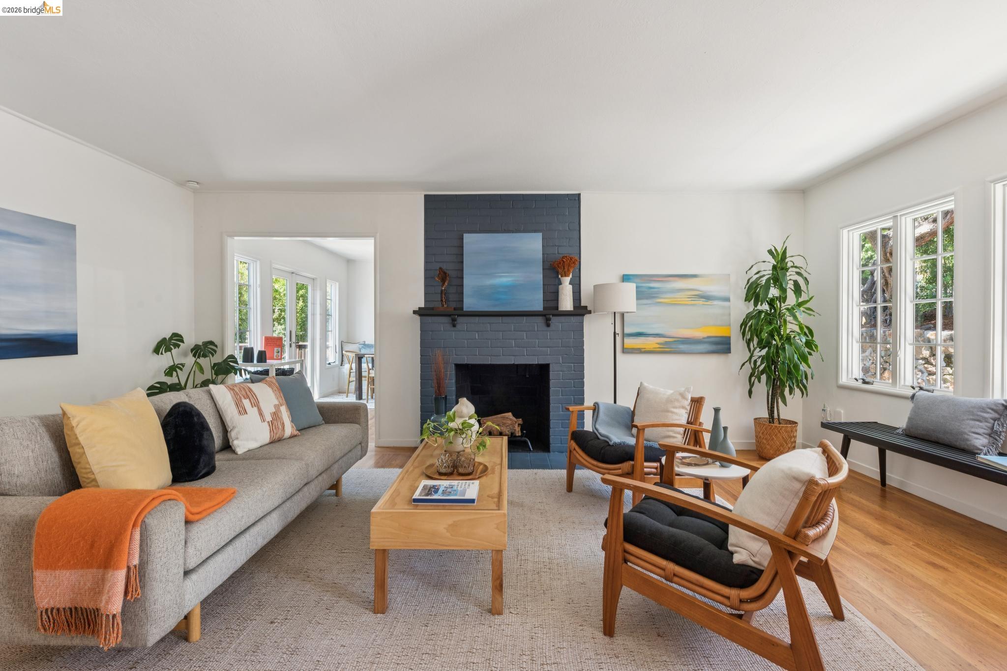 200 Fairlawn Dr