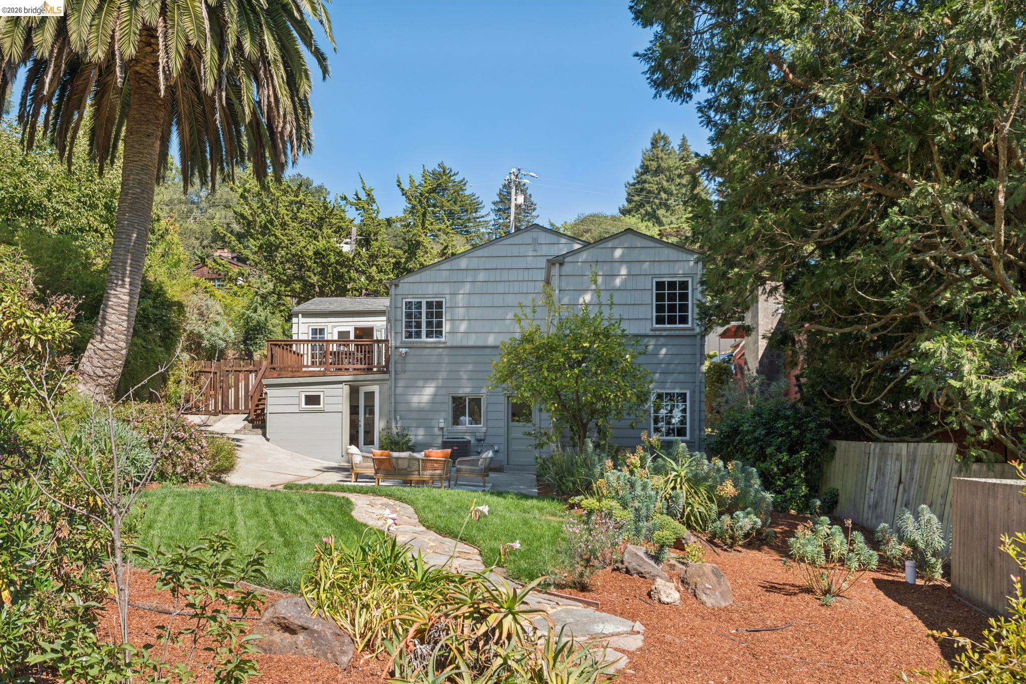 200 Fairlawn Dr