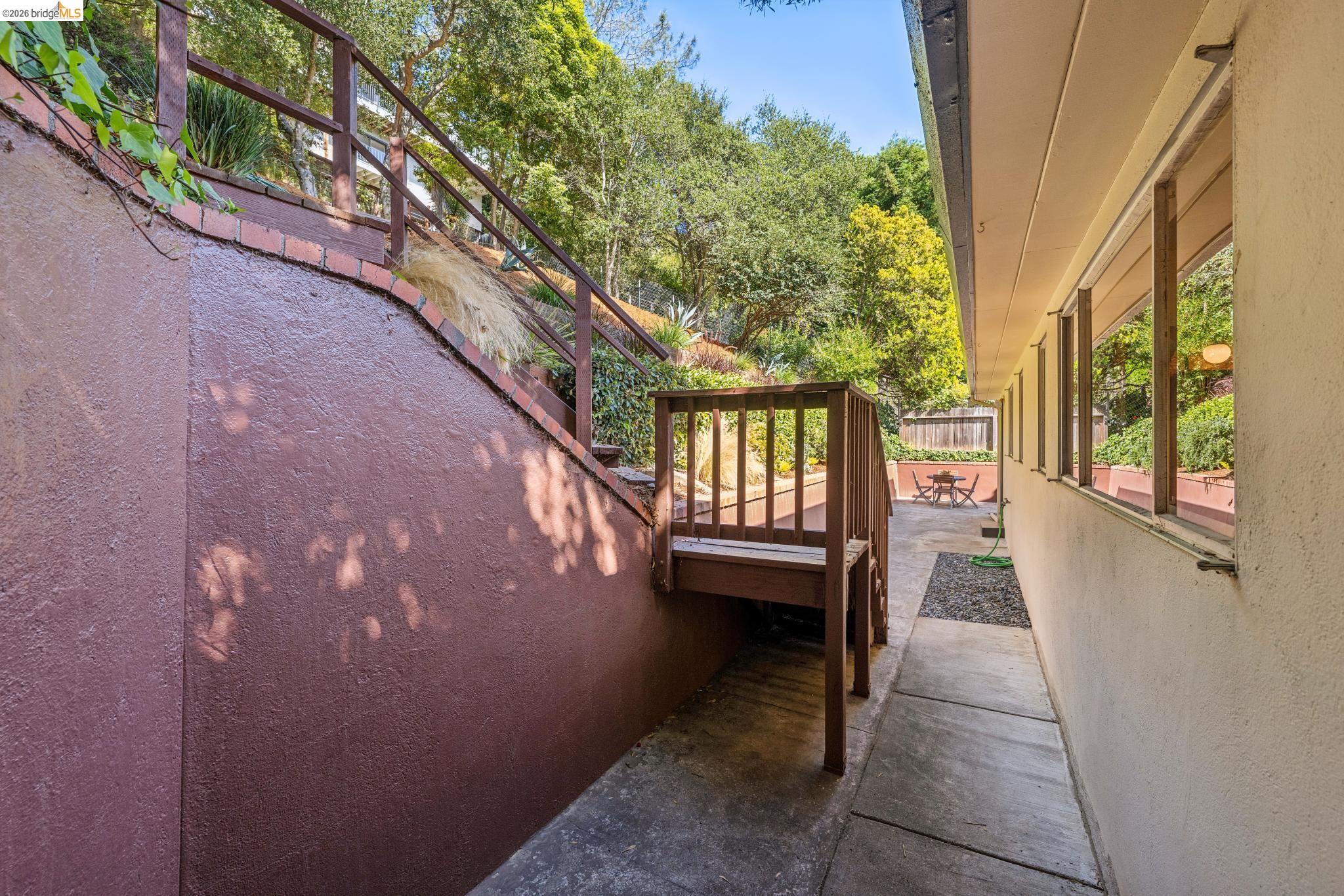 844 Blair Ave