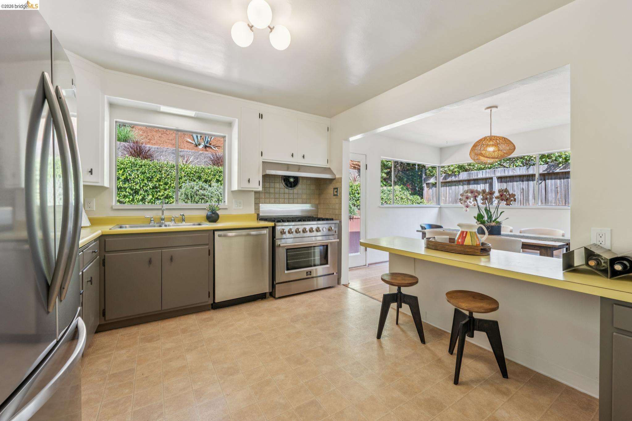844 Blair Ave