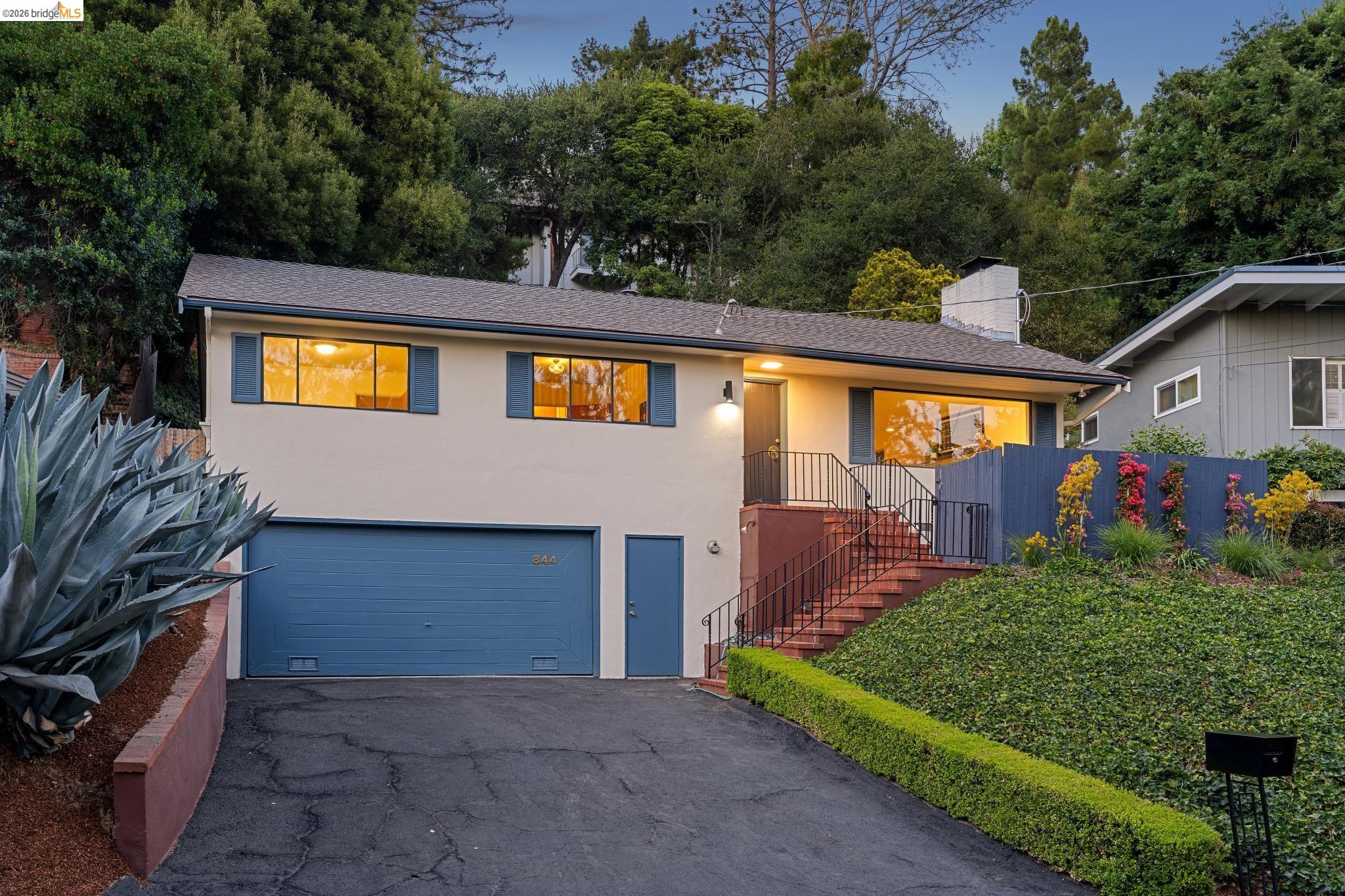 844 Blair Ave