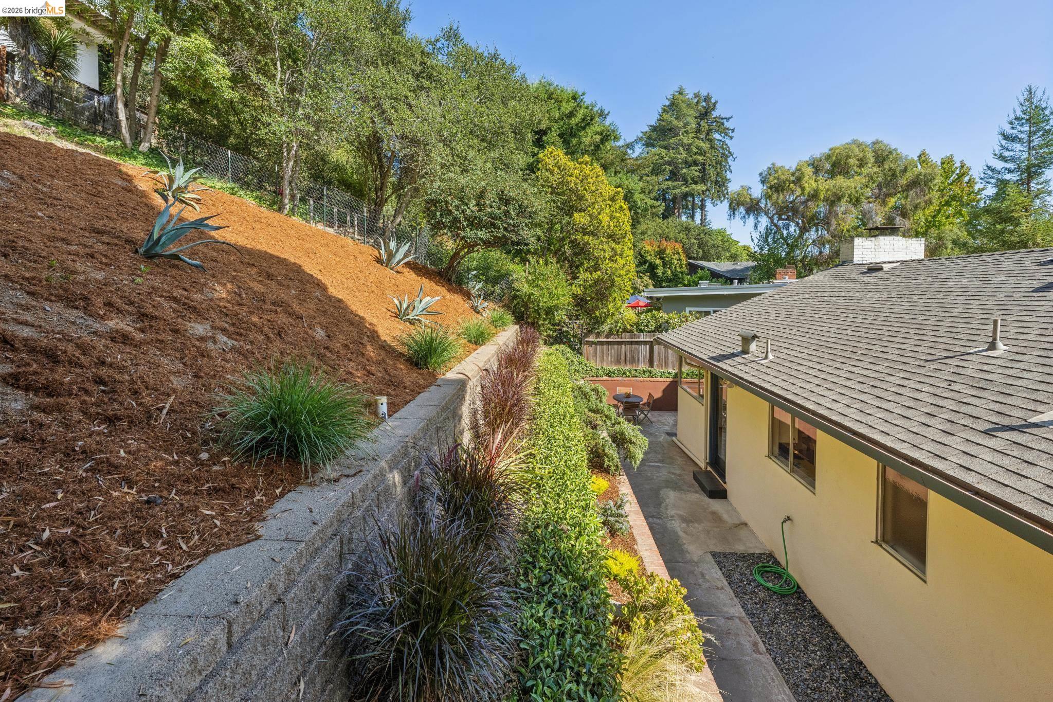 844 Blair Ave