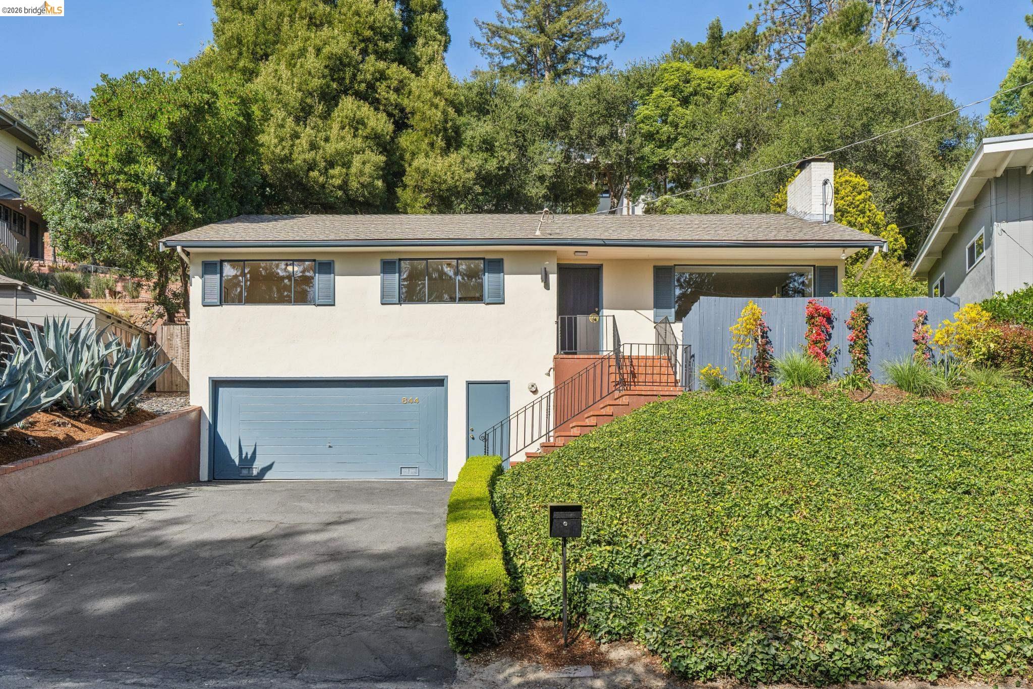 844 Blair Ave