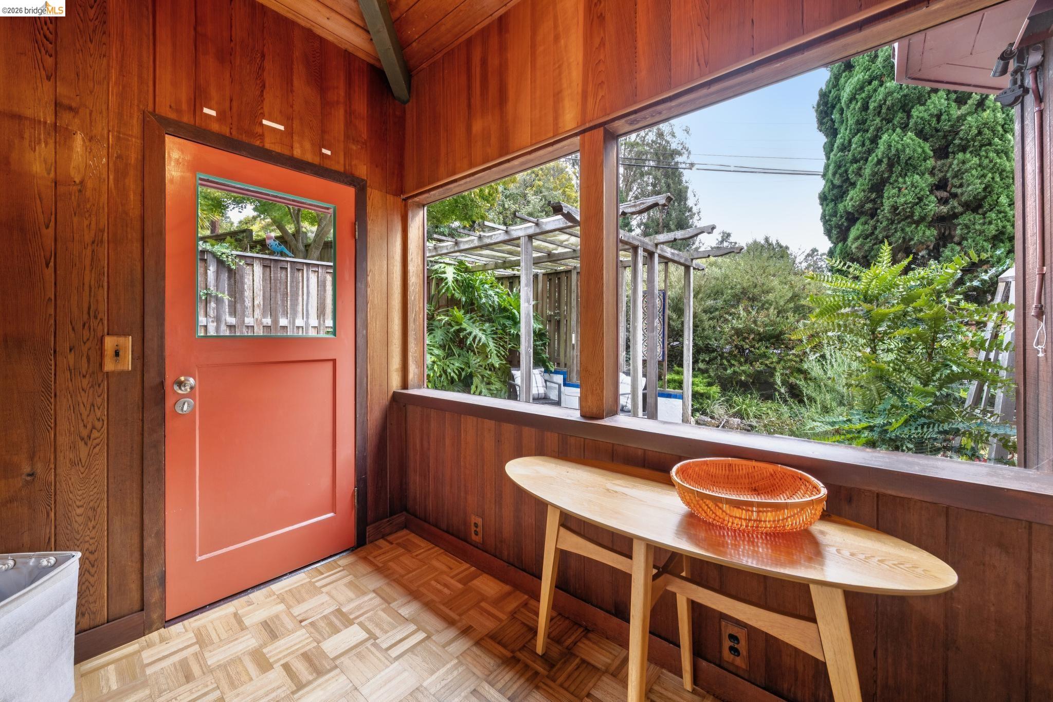 19 Sunset Dr