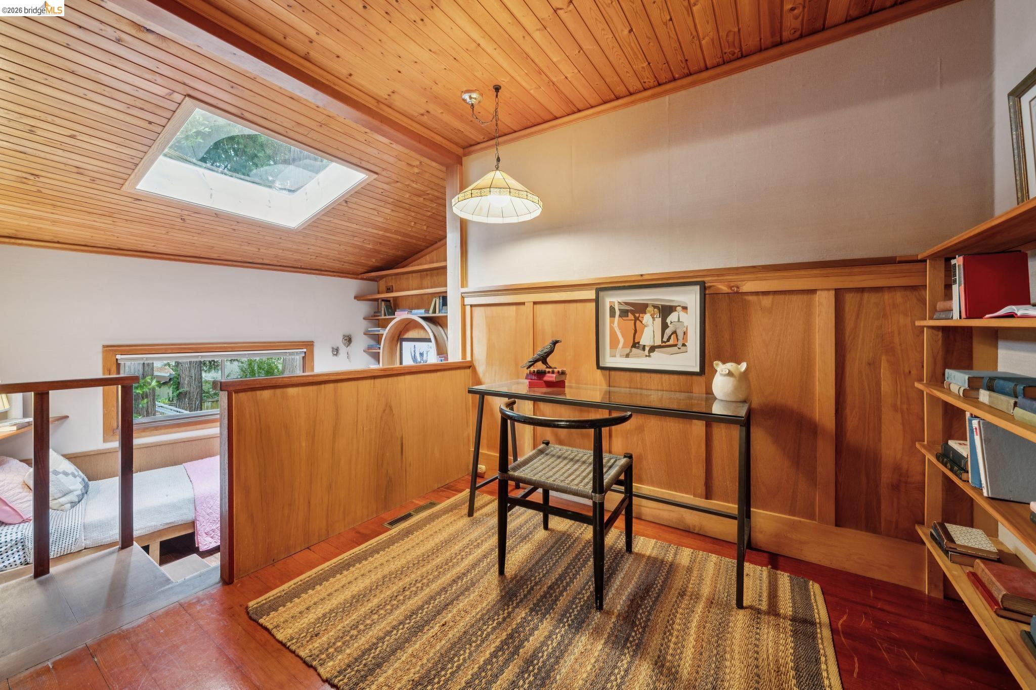 19 Sunset Dr