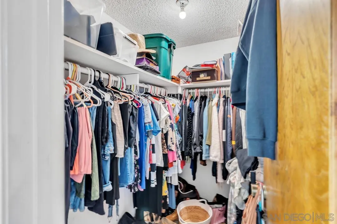 7127-7129 Saranac Street