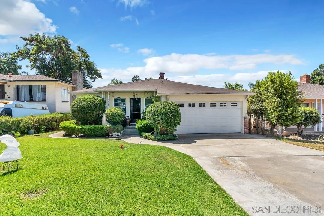 7127-7129 Saranac Street