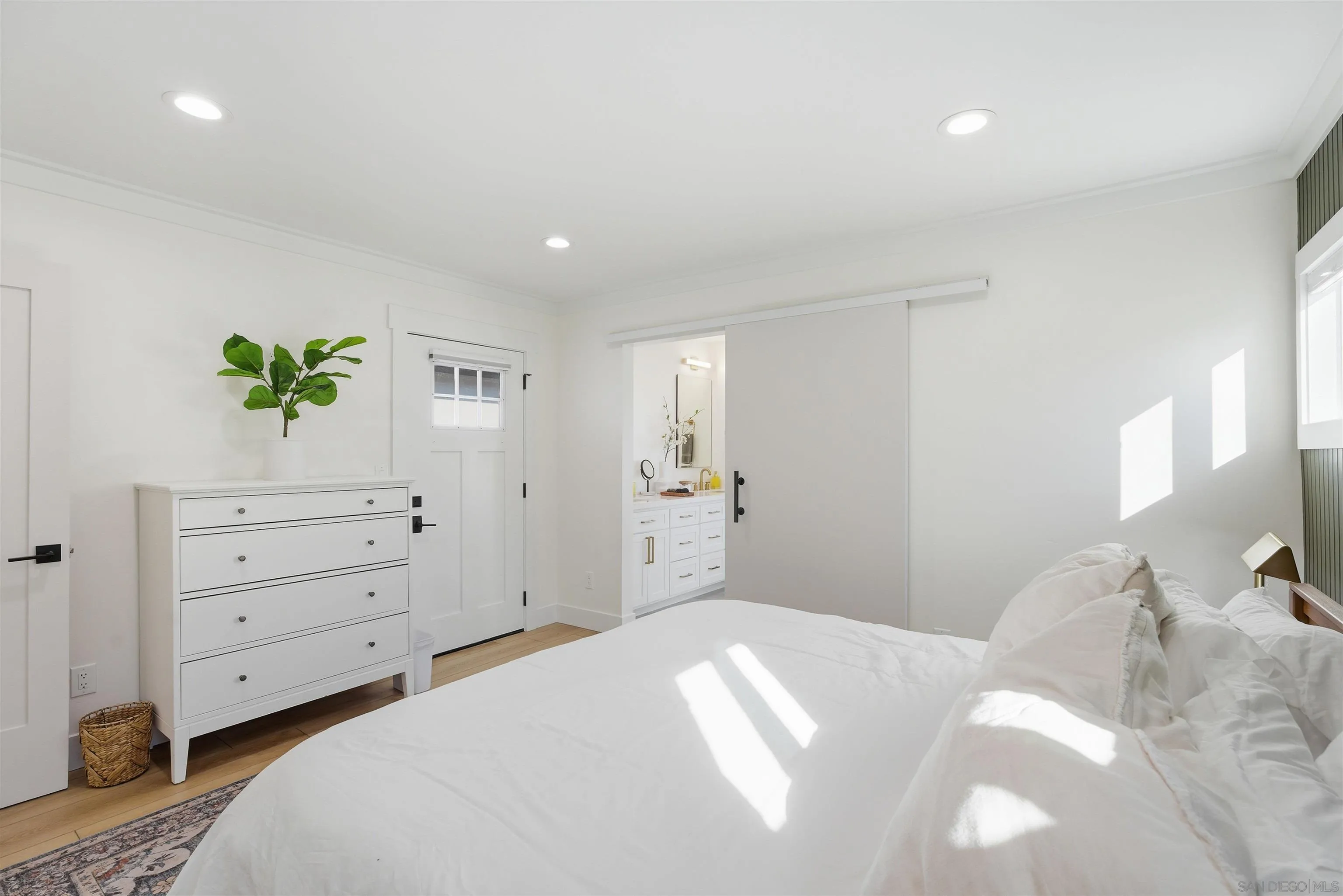 3692 Princeton Avenue