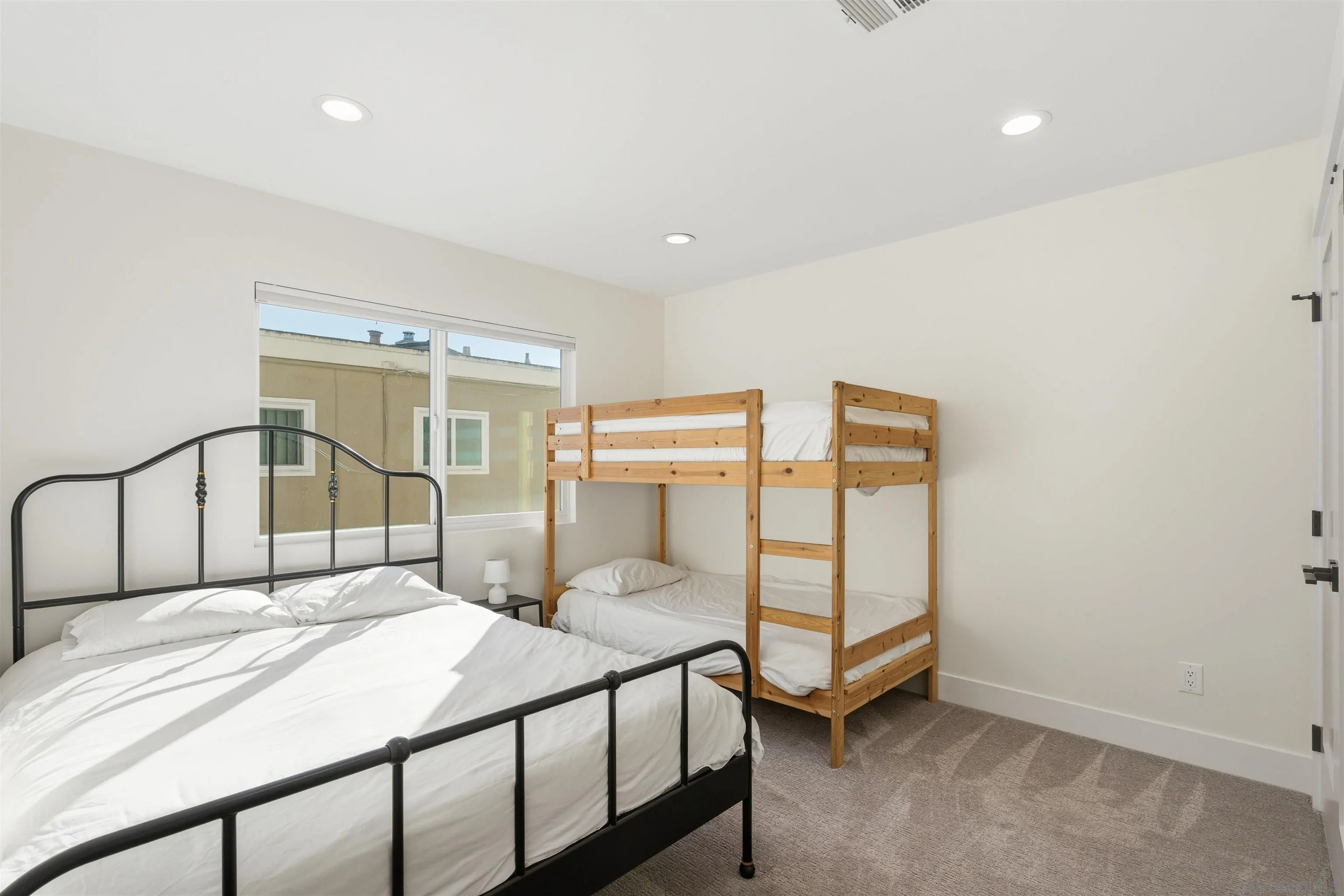 3692 Princeton Avenue