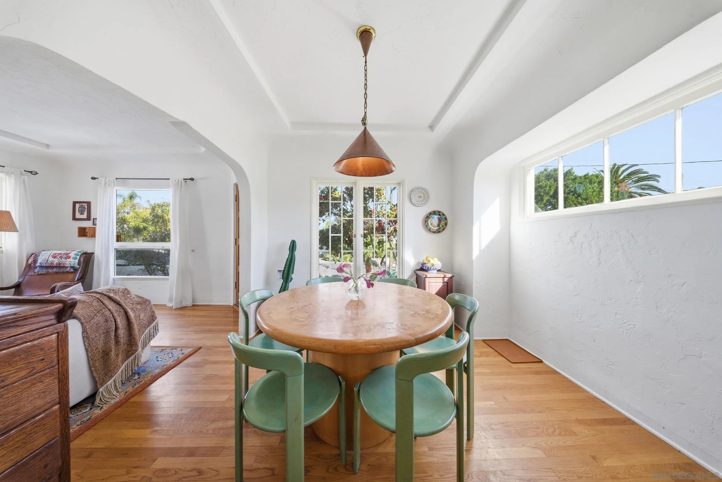 4756 E Mountain View Dr