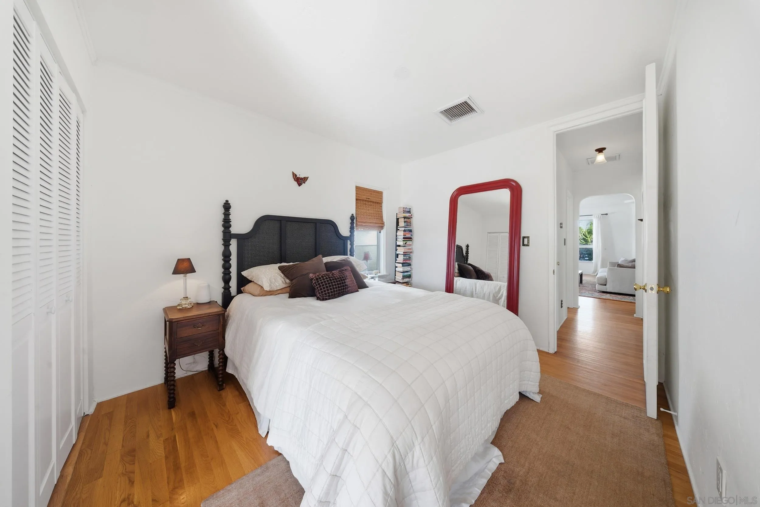 4756 E Mountain View Dr