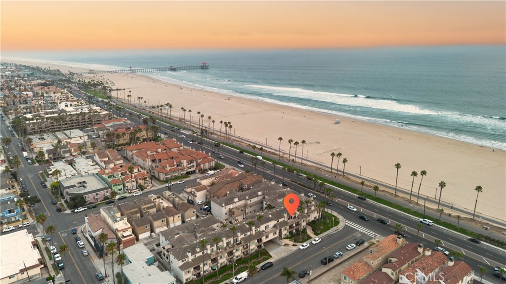 1516 Pacific Coast 304