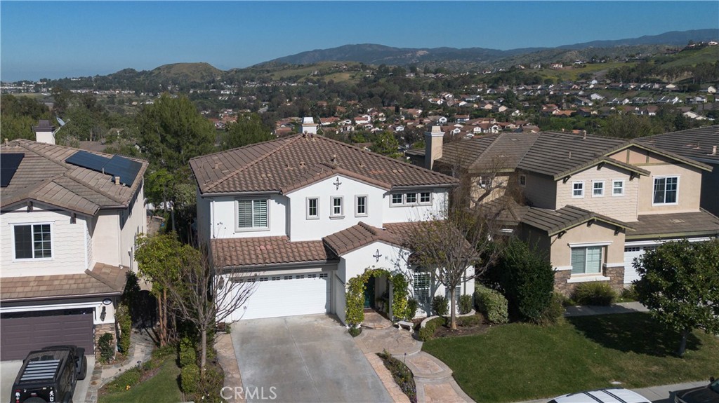 2589 N Promontory