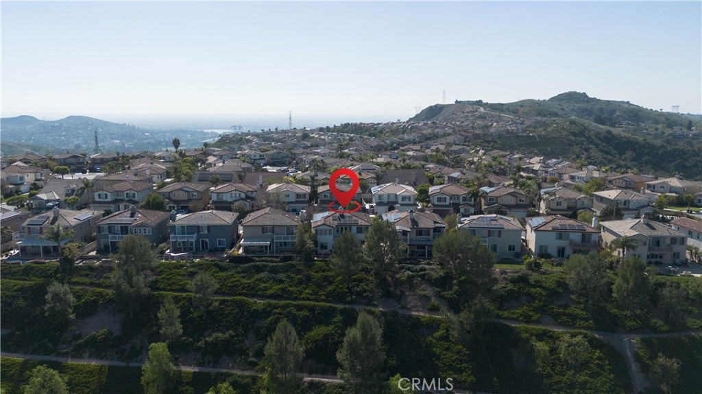2589 N Promontory