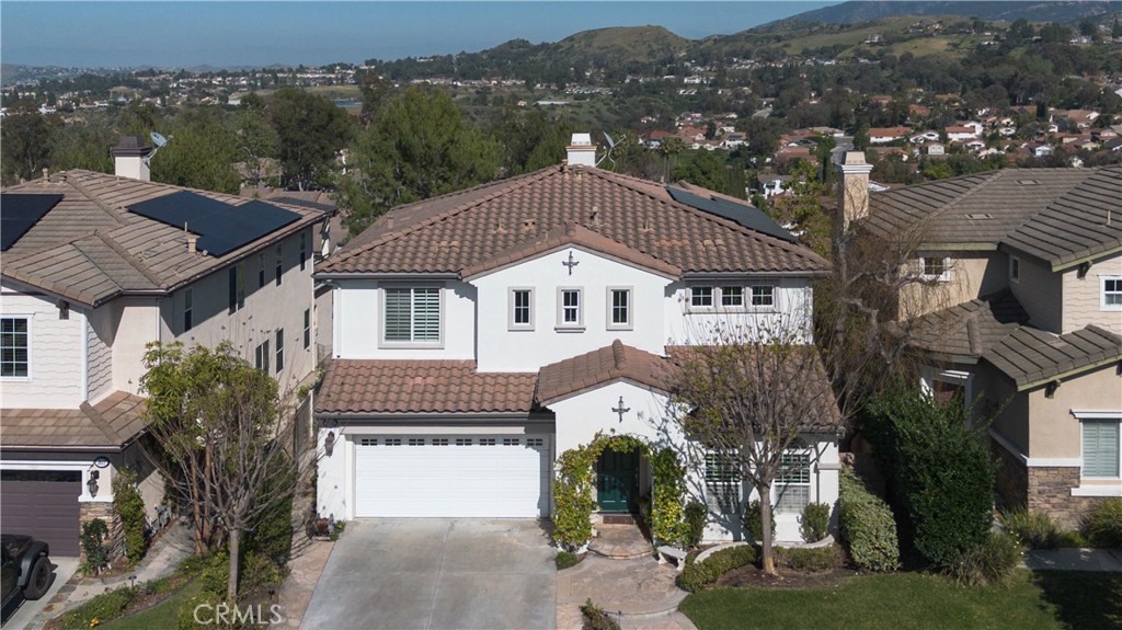 2589 N Promontory