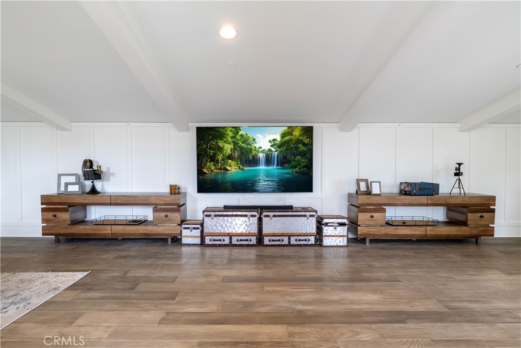 18806 Winnwood