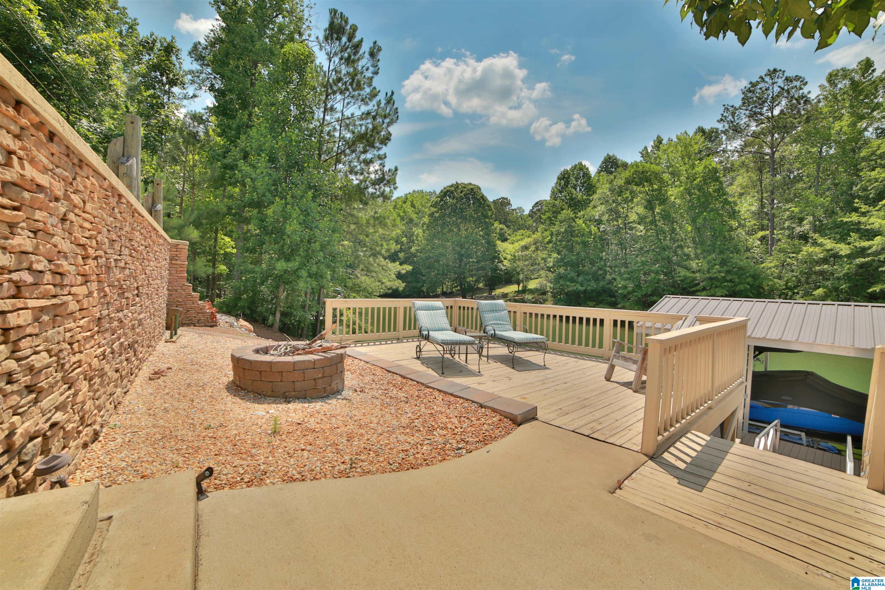 318 NEW HARMONY DRIVE