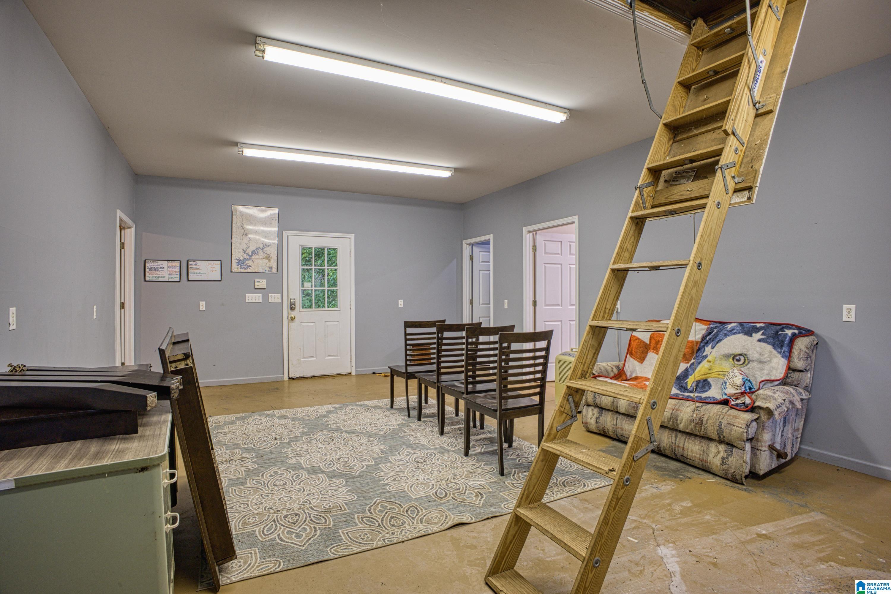 3447 COUNTY ROAD 82