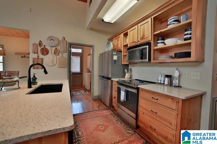 183 BLACKBERRY DRIVE