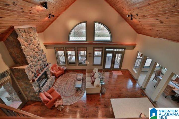 183 BLACKBERRY DRIVE