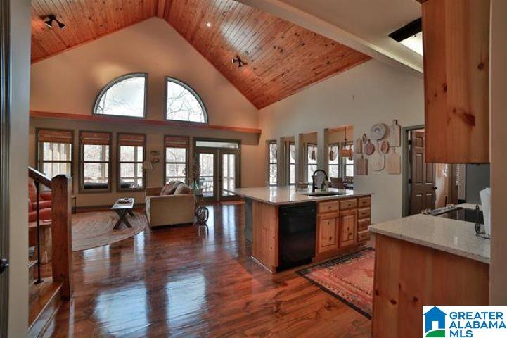 183 BLACKBERRY DRIVE